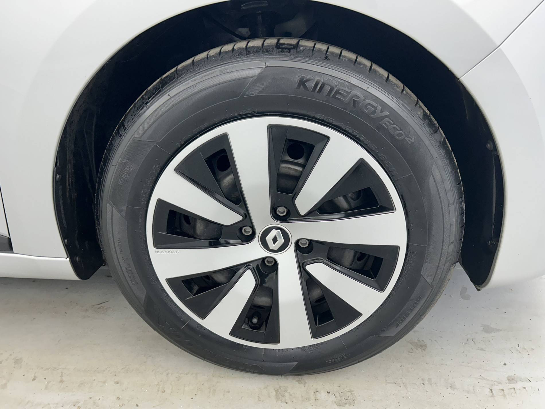 Vente en ligne Renault Clio 5 Clio TCe 90 au prix de 14 290 €