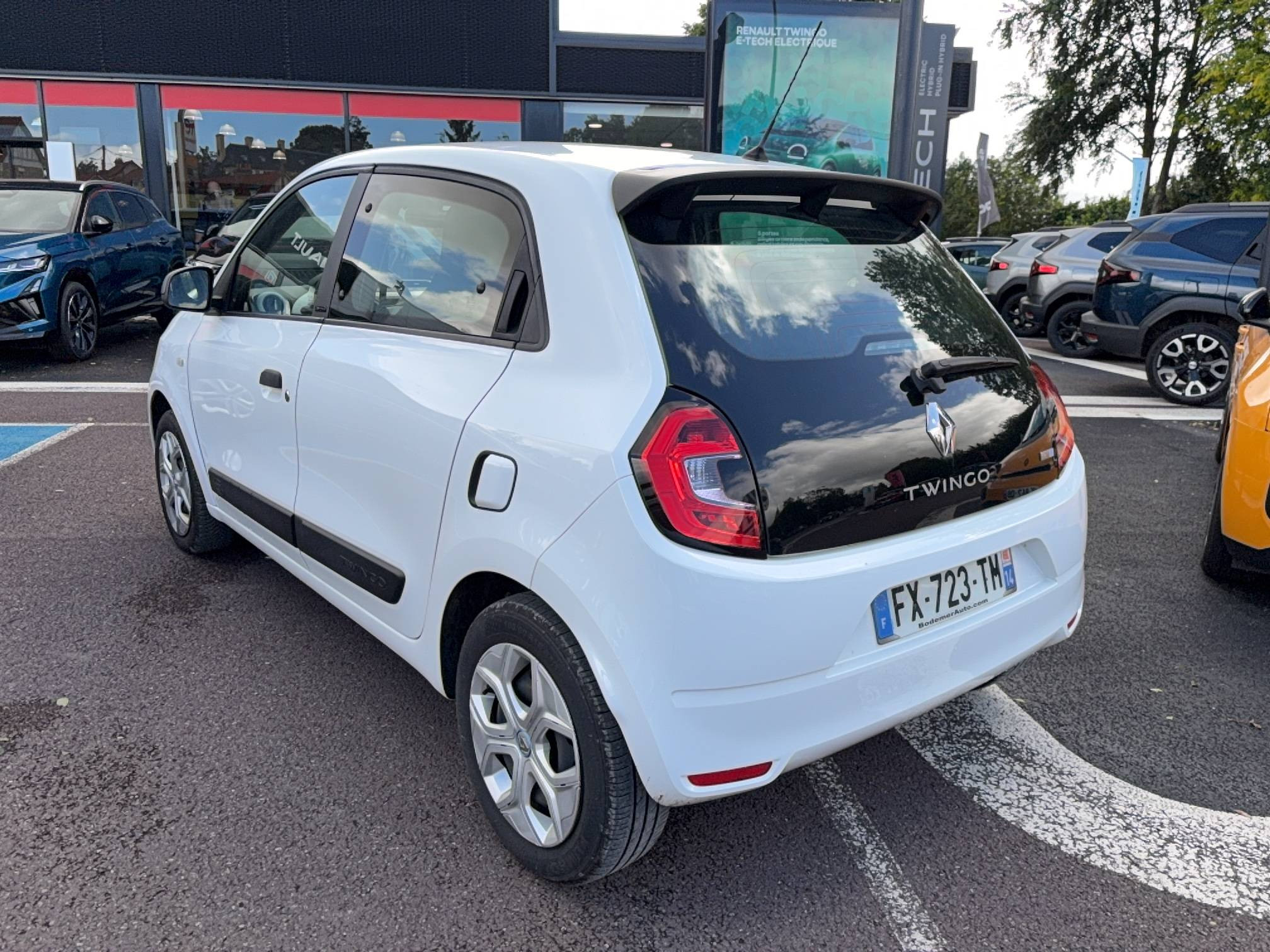Vente en ligne Renault Twingo Electrique Twingo III Achat Intégral au prix de 8 990 €