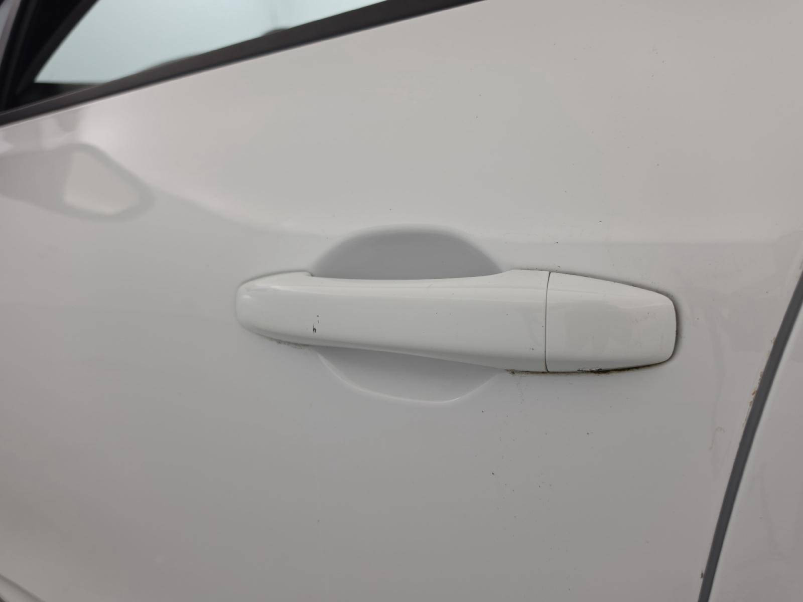 Vente en ligne Renault Clio 5 Clio TCe 90 au prix de 13 890 €