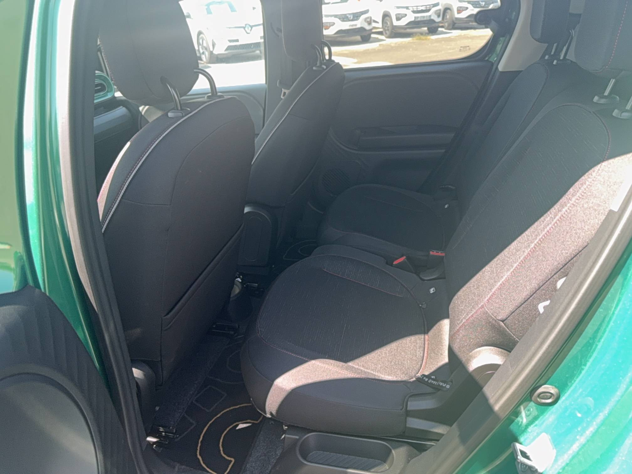 Vente en ligne Renault Twingo Electrique  80 ch autonomie urbaine au prix de 19 170 €