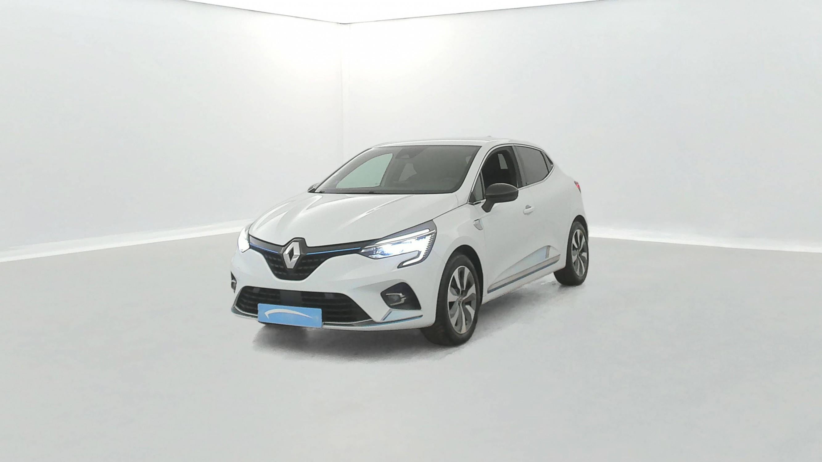 Renault Clio 5 Clio E-Tech 140 occasion de 2020 en vente à Lorient