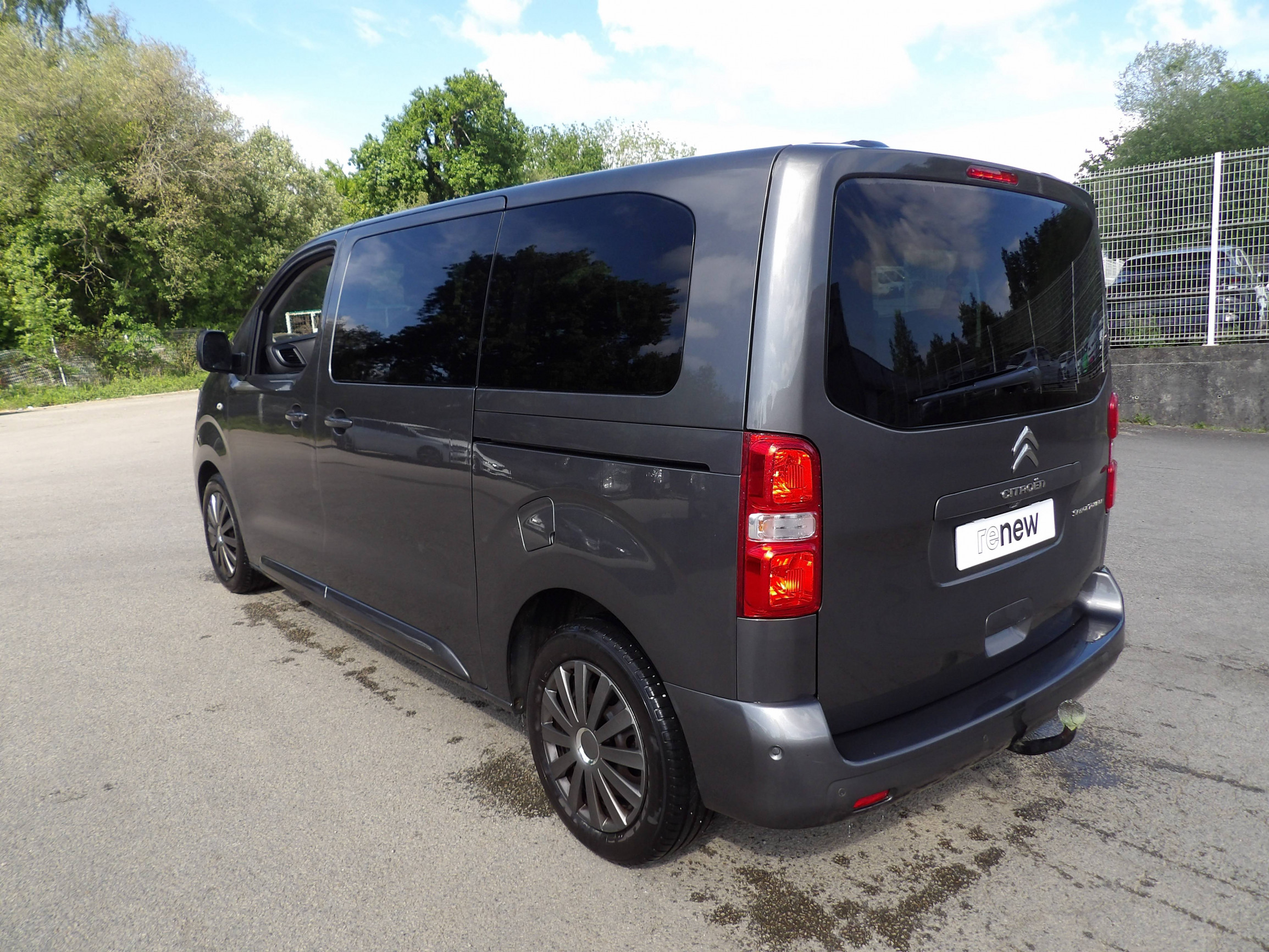 Vente en ligne Citroën C4 Spacetourer  M BlueHDi 120 S&S BVM6 au prix de 25 499 €