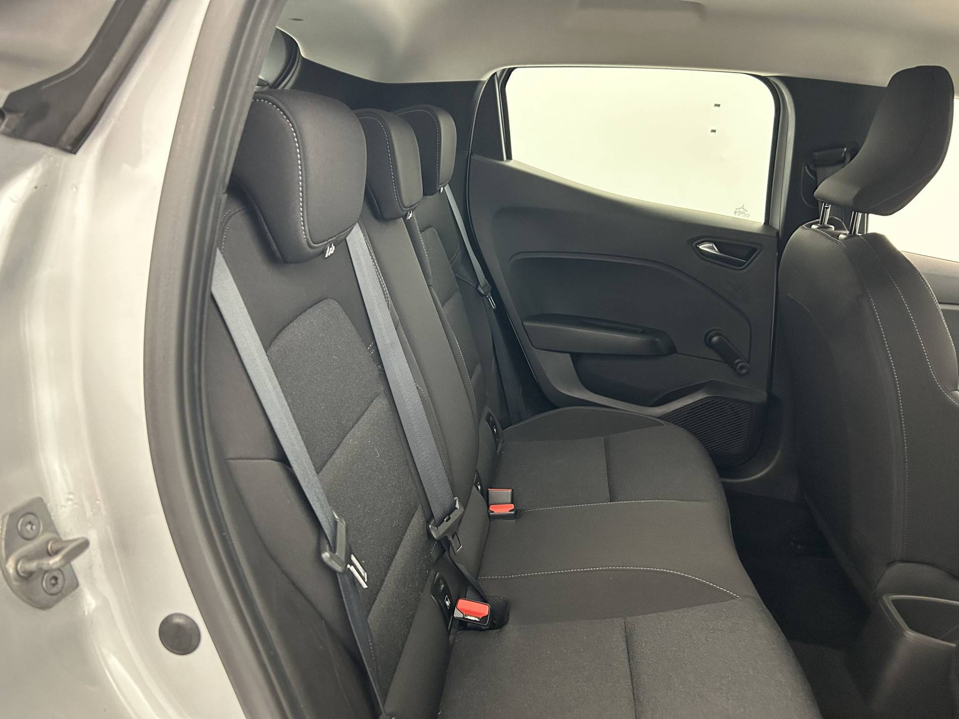 Vente en ligne Renault Clio 5 Clio TCe 90 au prix de 13 990 €