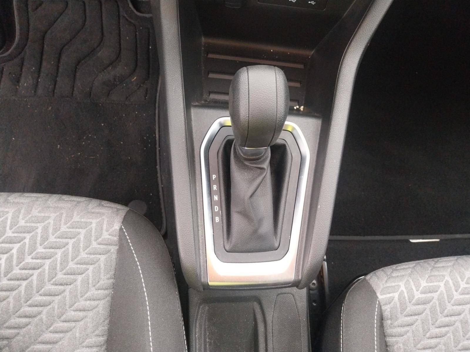 Vente en ligne Renault Clio 5 Clio E-Tech full hybrid 145 au prix de 16 990 €