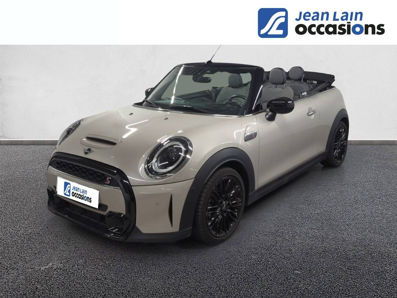 Vente en ligne MINI CABRIOLET F57 LCI II Cabriolet Cooper S 178 ch DKG7 Edition Camden de 2022 au prix de 27 990 €