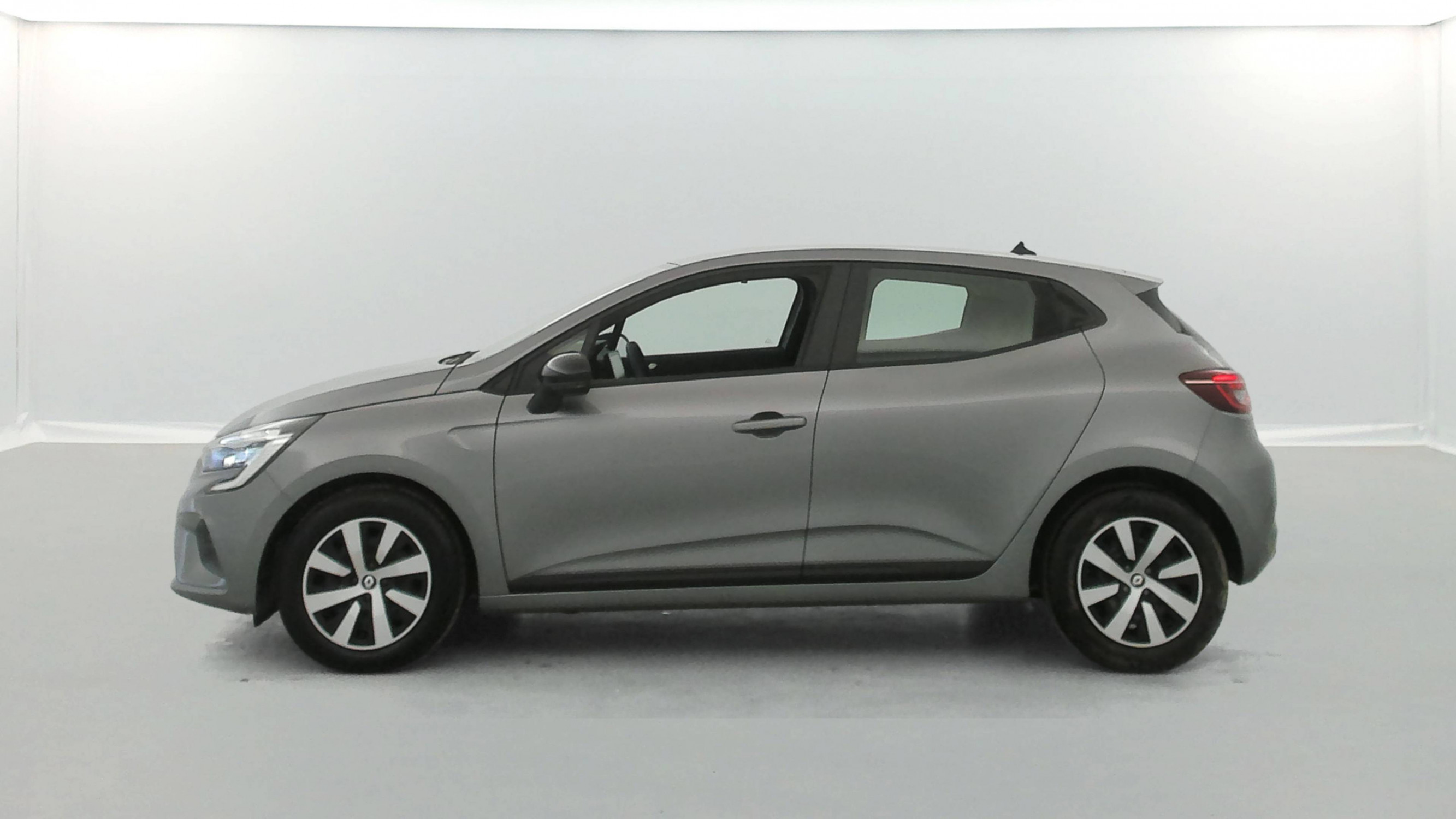 Vente en ligne Renault Clio 5 Clio TCe 90 au prix de 14 490 €