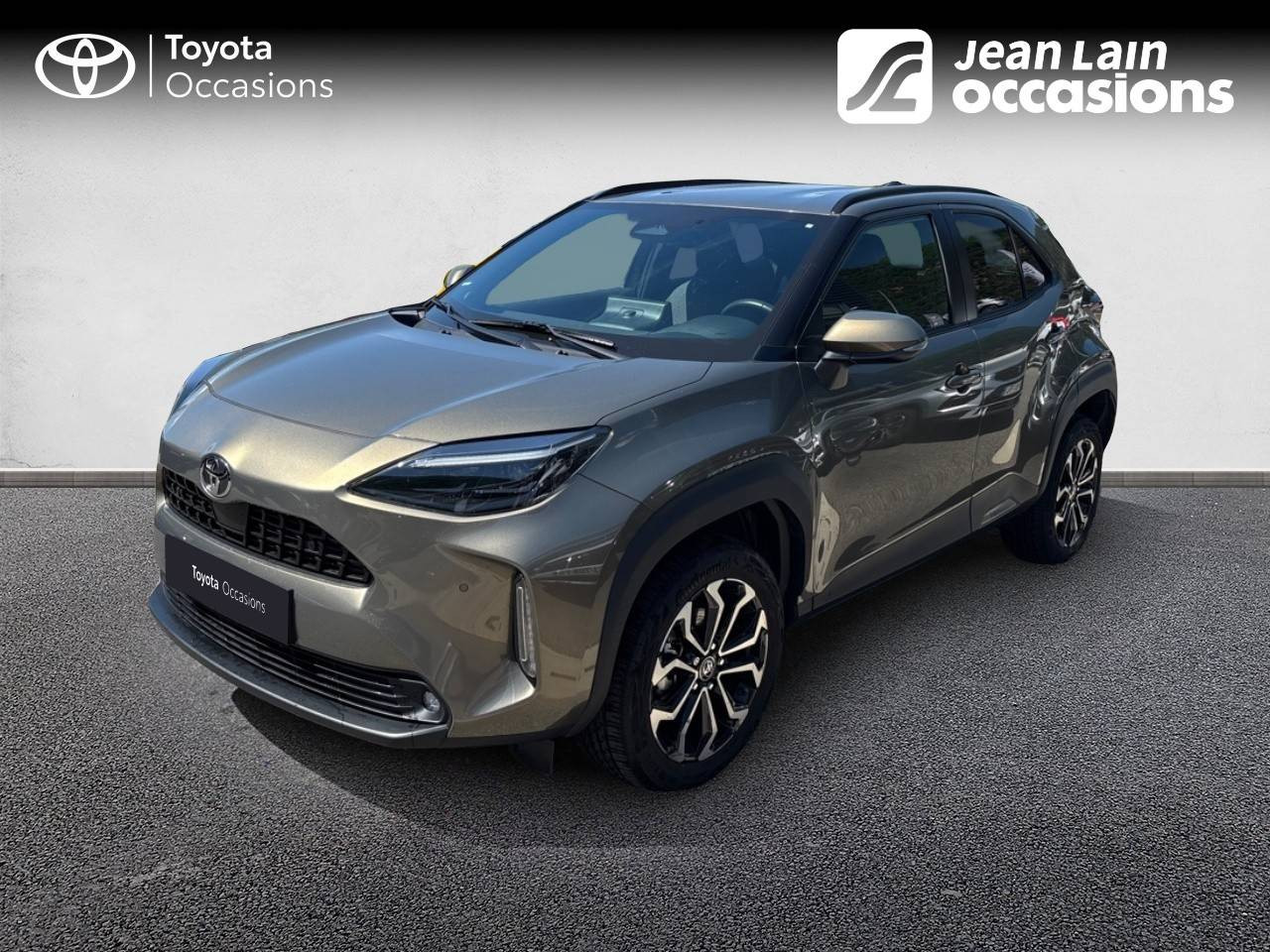 Vente en ligne TOYOTA YARIS CROSS HYBRIDE Yaris Cross Hybride 130h AWD-i Design de 2024 au prix de 26 790 €