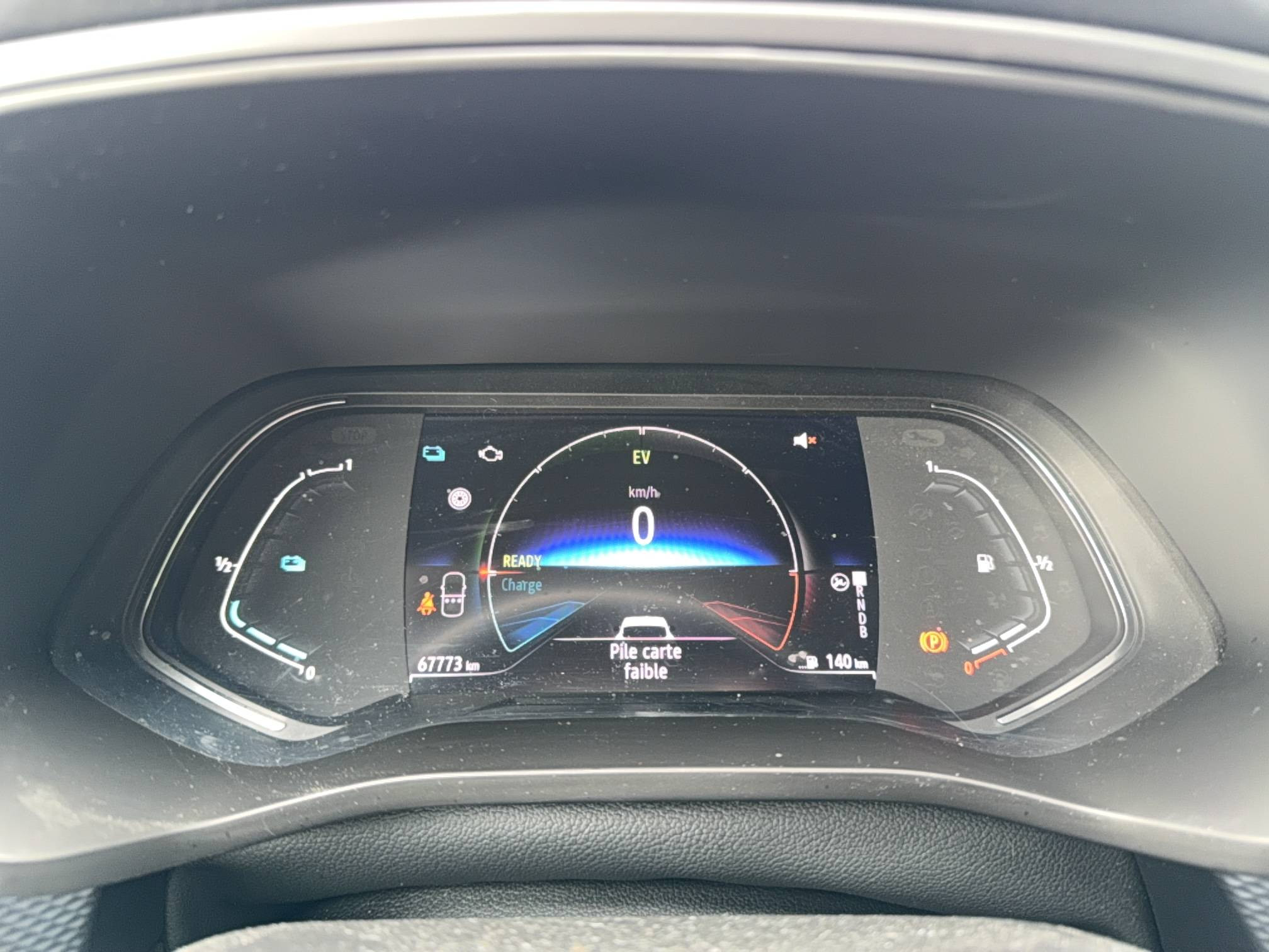 Vente en ligne Renault Arkana  E-Tech hybride 145 - 22 au prix de 17 790 €
