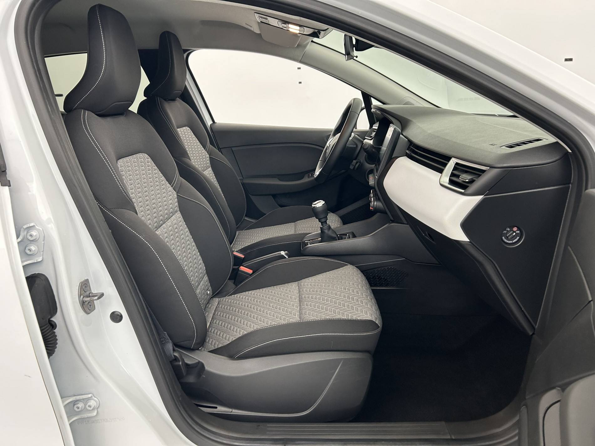 Vente en ligne Renault Clio 5 Clio TCe 100 GPL au prix de 13 490 €