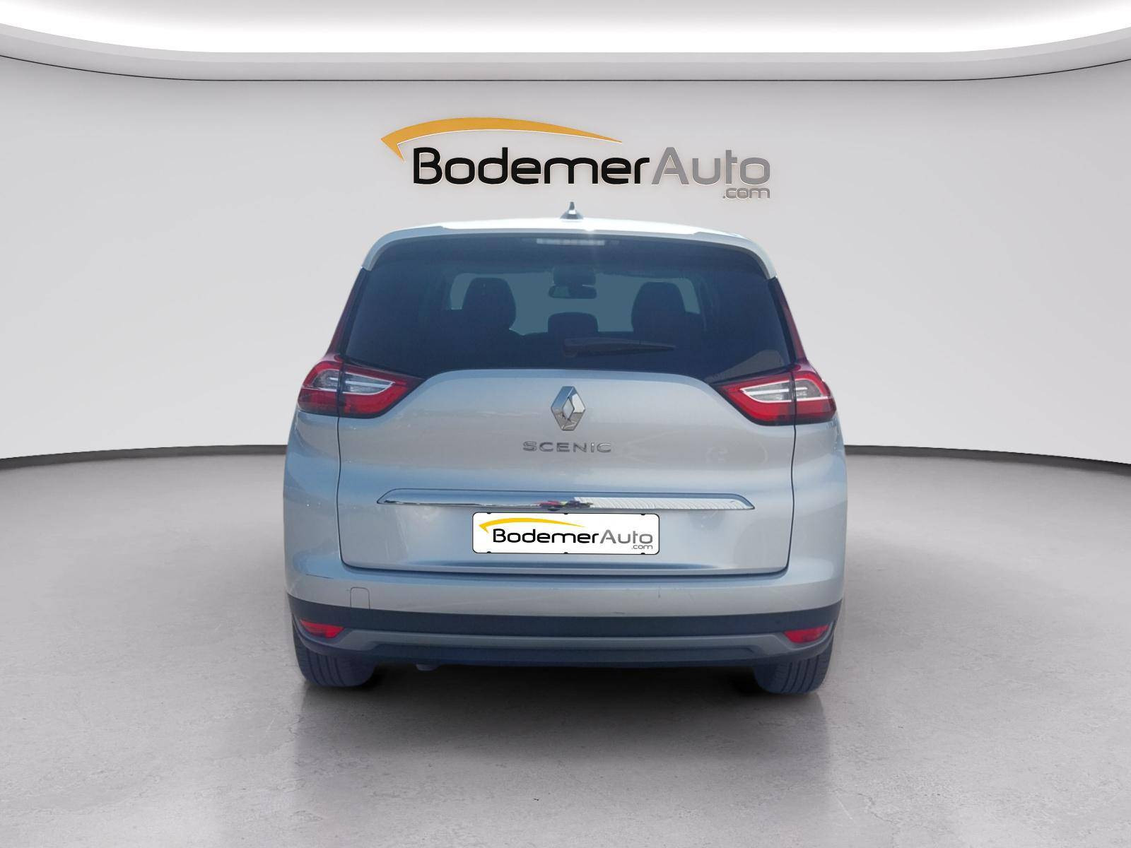Vente en ligne Renault Grand Scenic 4 Grand Scenic TCe 140 au prix de 20 650 €