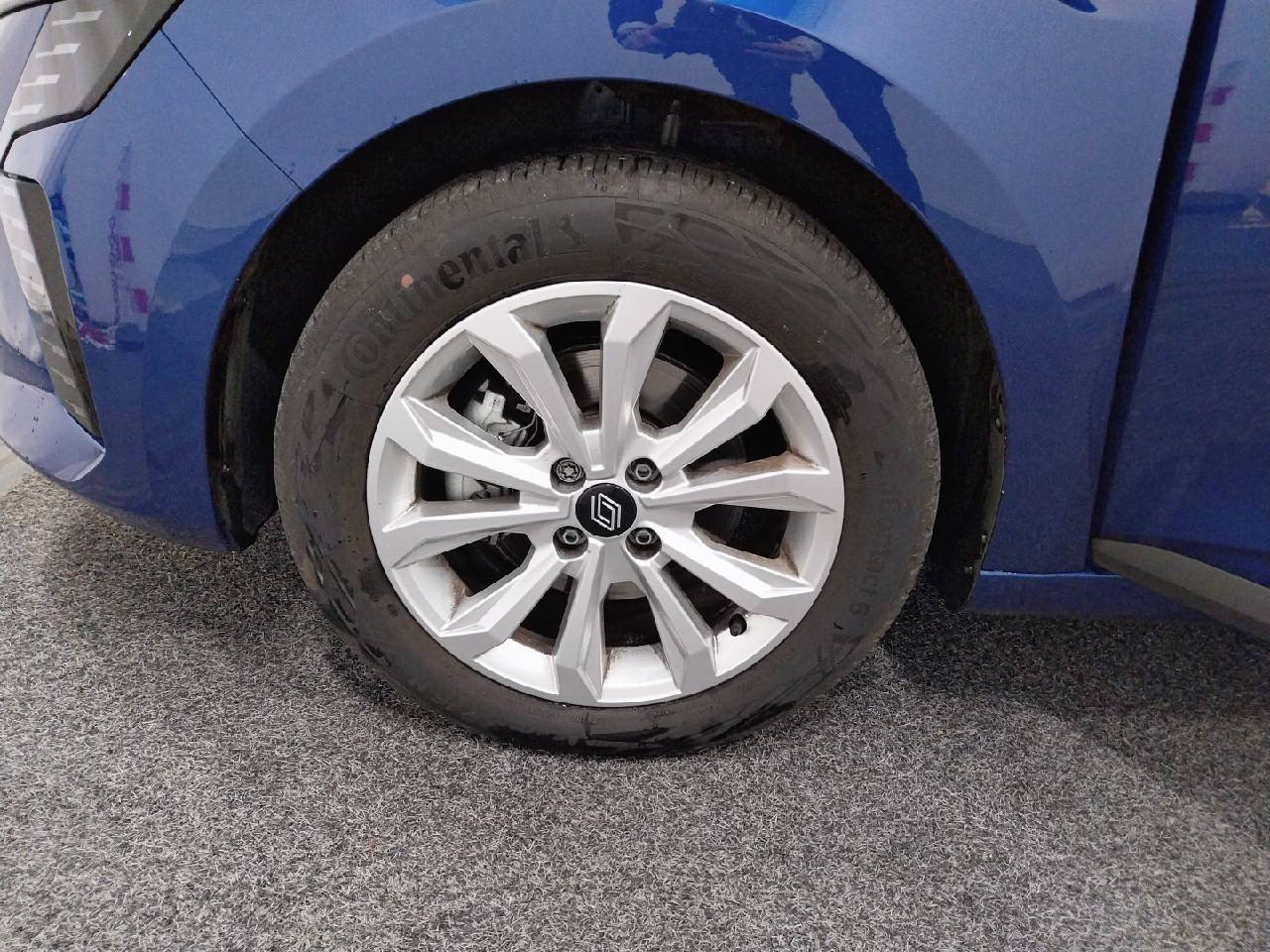 Vente en ligne Renault Clio 5 Clio Blue dCi 100 ch au prix de 19 790 €