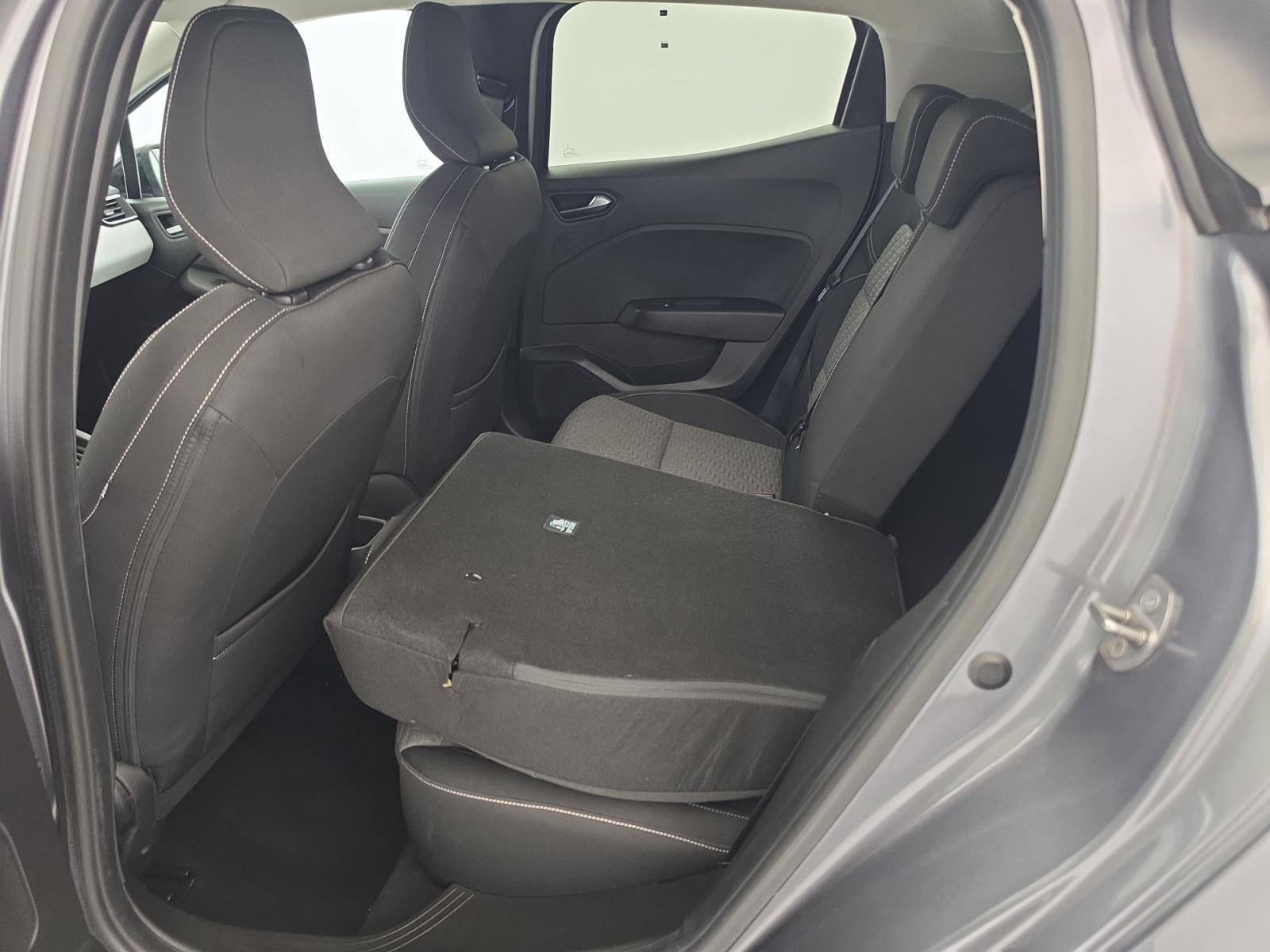 Vente en ligne Renault Clio 5 Clio TCe 90 au prix de 14 790 €