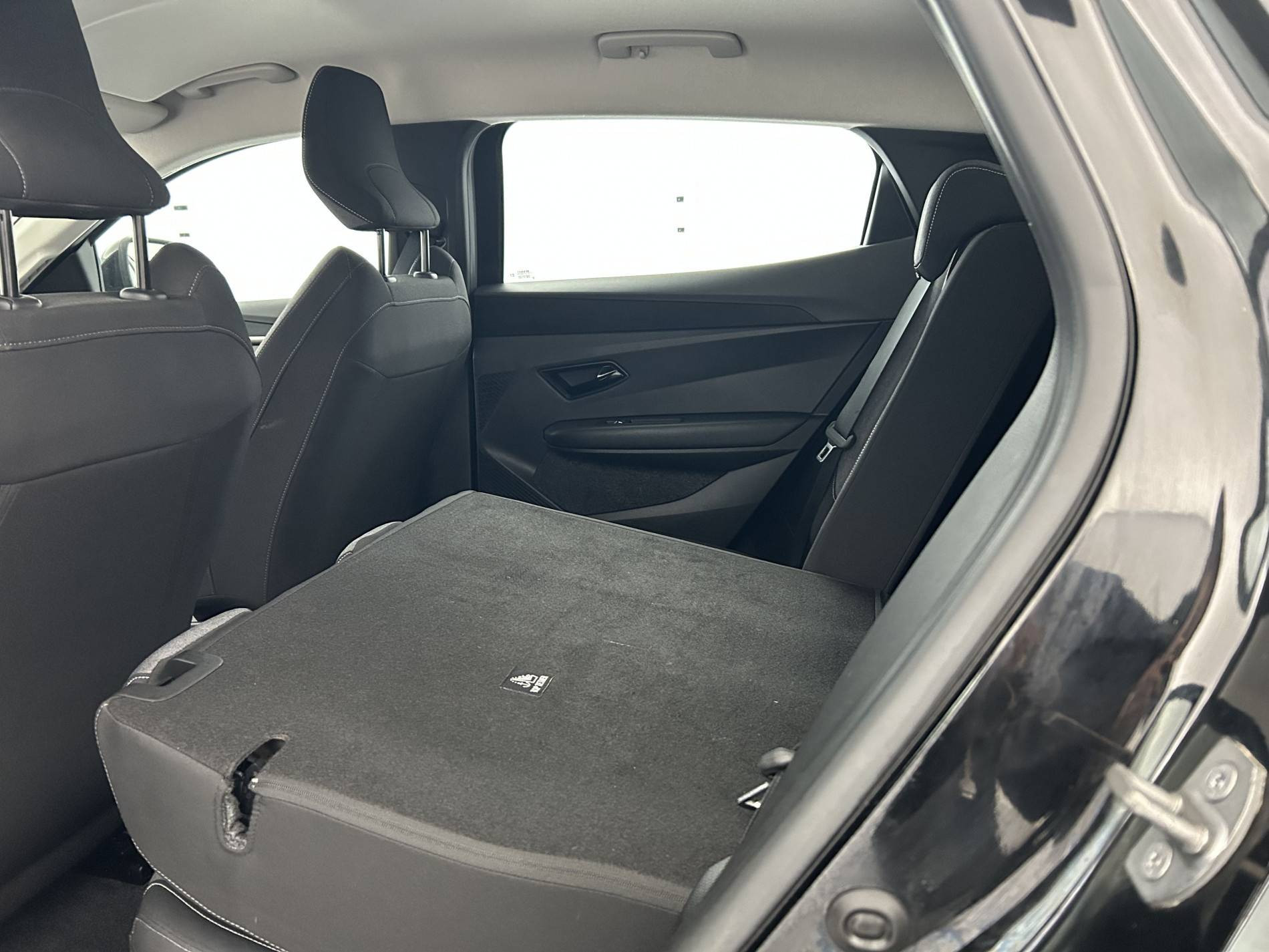 Vente en ligne Renault Megane E-Tech  EV40 130ch standard charge au prix de 18 190 €