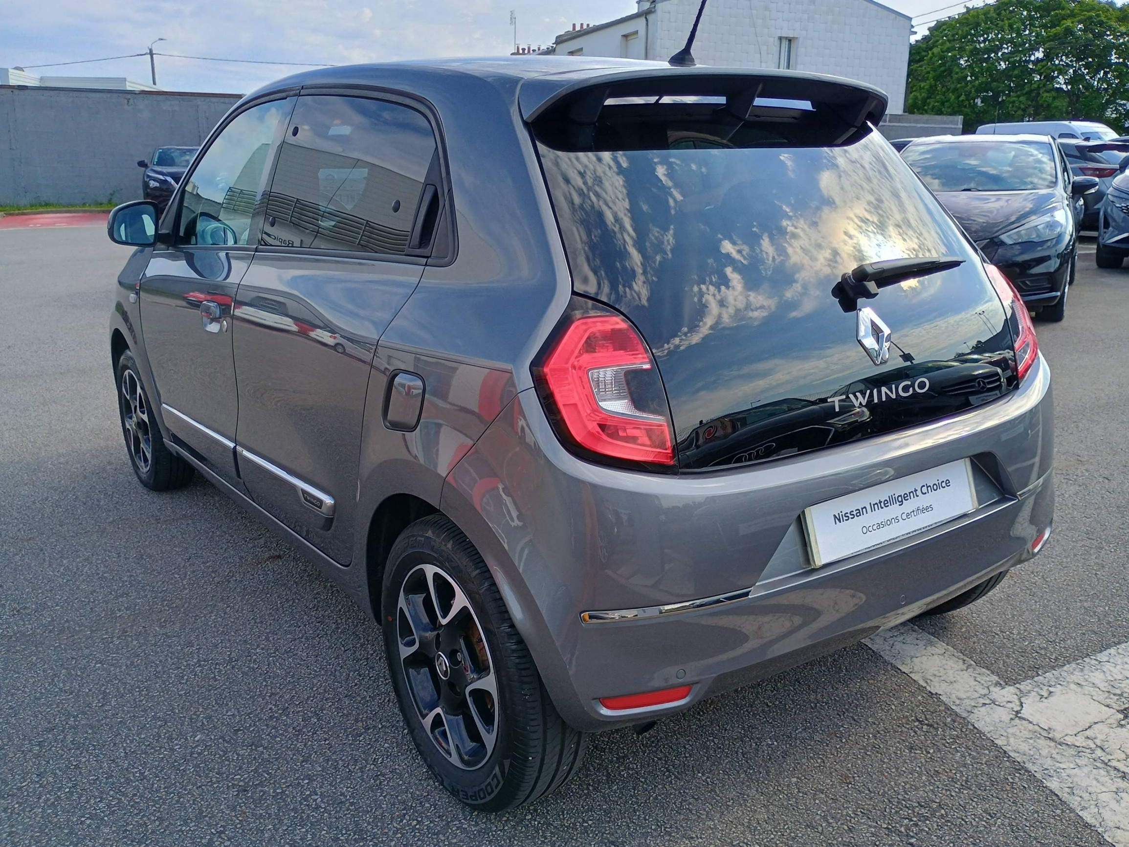 Vente en ligne Renault Twingo 3  TCe 95 au prix de 11 990 €