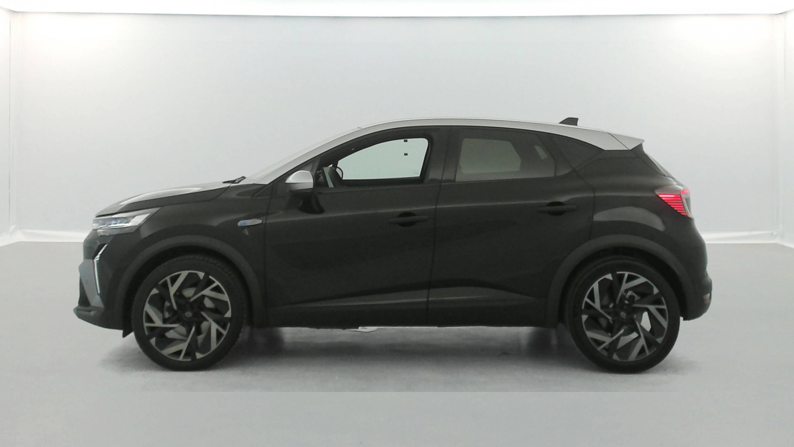 Vente en ligne Renault Captur  E-Tech full hybrid 145 ch au prix de 26 990 €