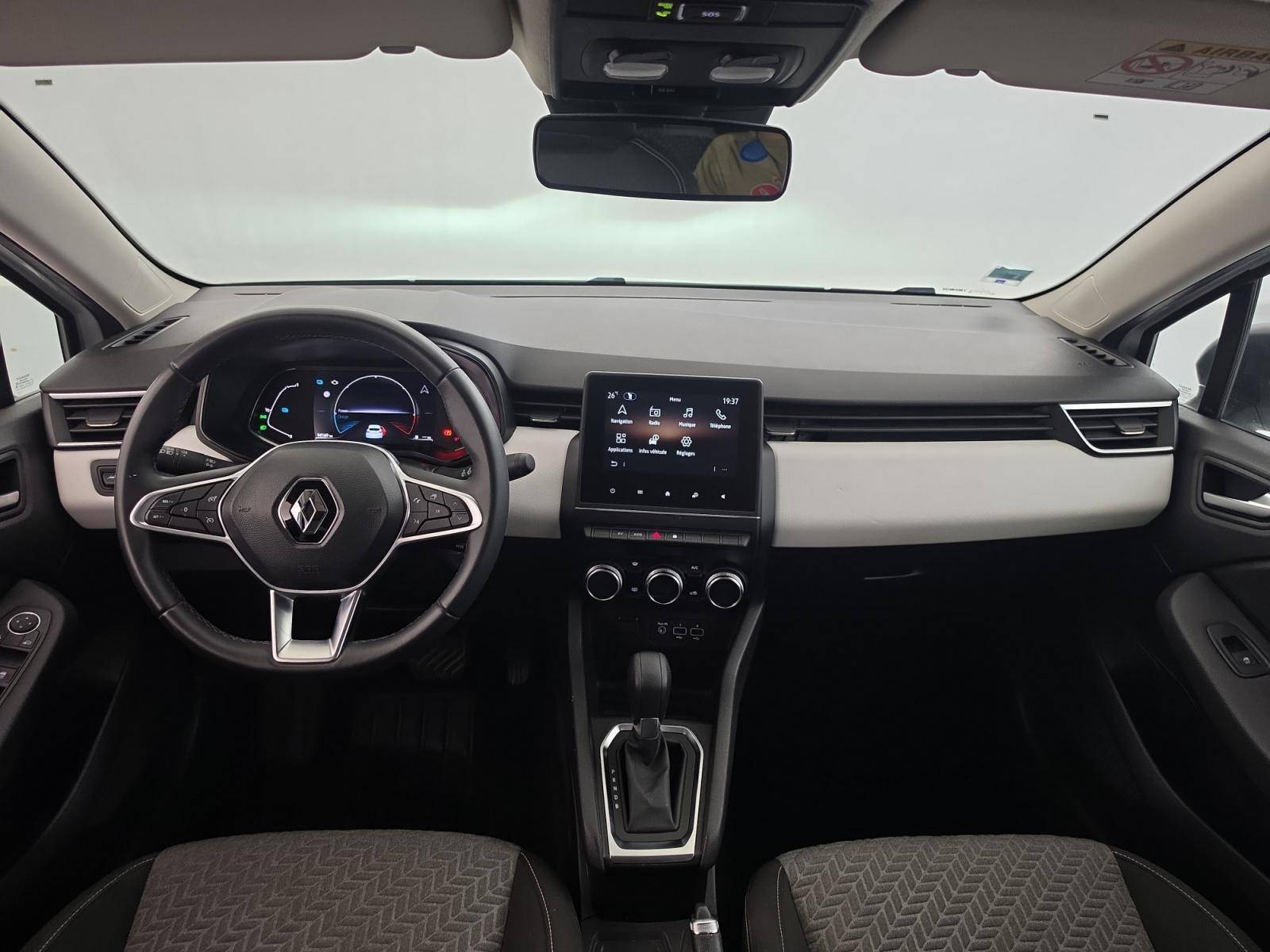 Vente en ligne Renault Clio 5 Clio E-Tech full hybrid 145 au prix de 13 791 €