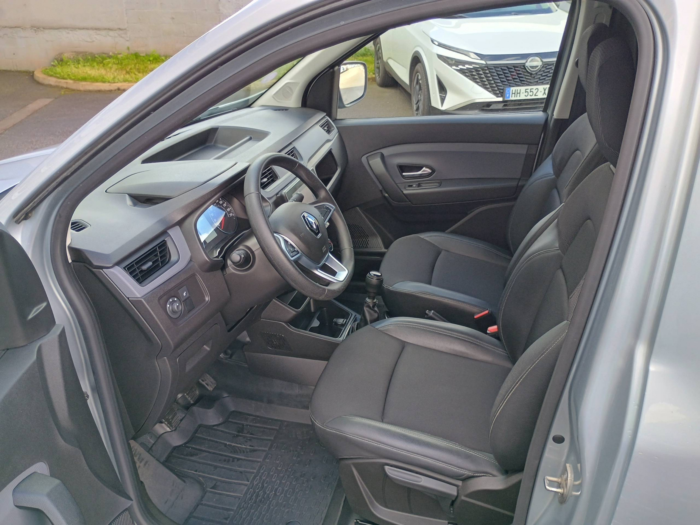 Vente en ligne Renault Express Van  TCE 100 au prix de 11 900 €