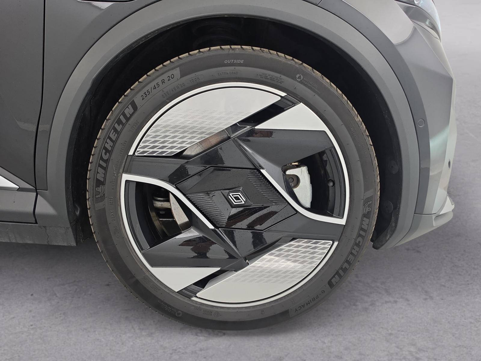 Vente en ligne Renault Scenic E-Tech Scenic E-Tech électrique 220 ch grande autonomie au prix de 43 500 €