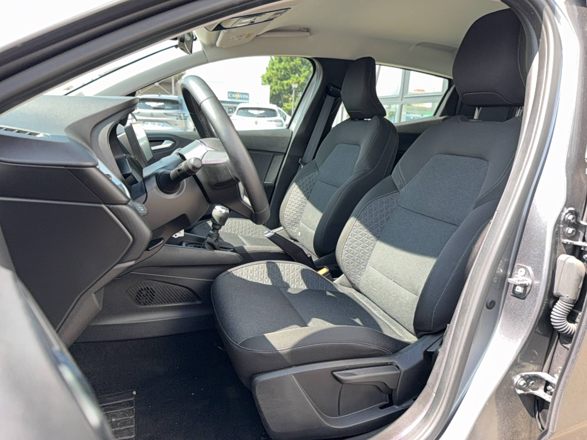 Vente en ligne Renault Clio 5 Clio TCe 90 au prix de 13 980 €