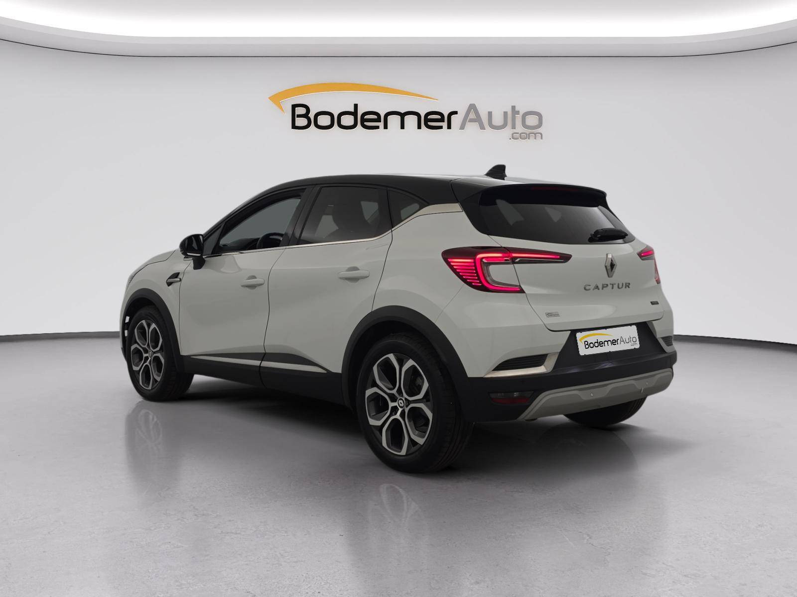 Vente en ligne Renault Captur  E-Tech full hybrid 145 au prix de 21 490 €