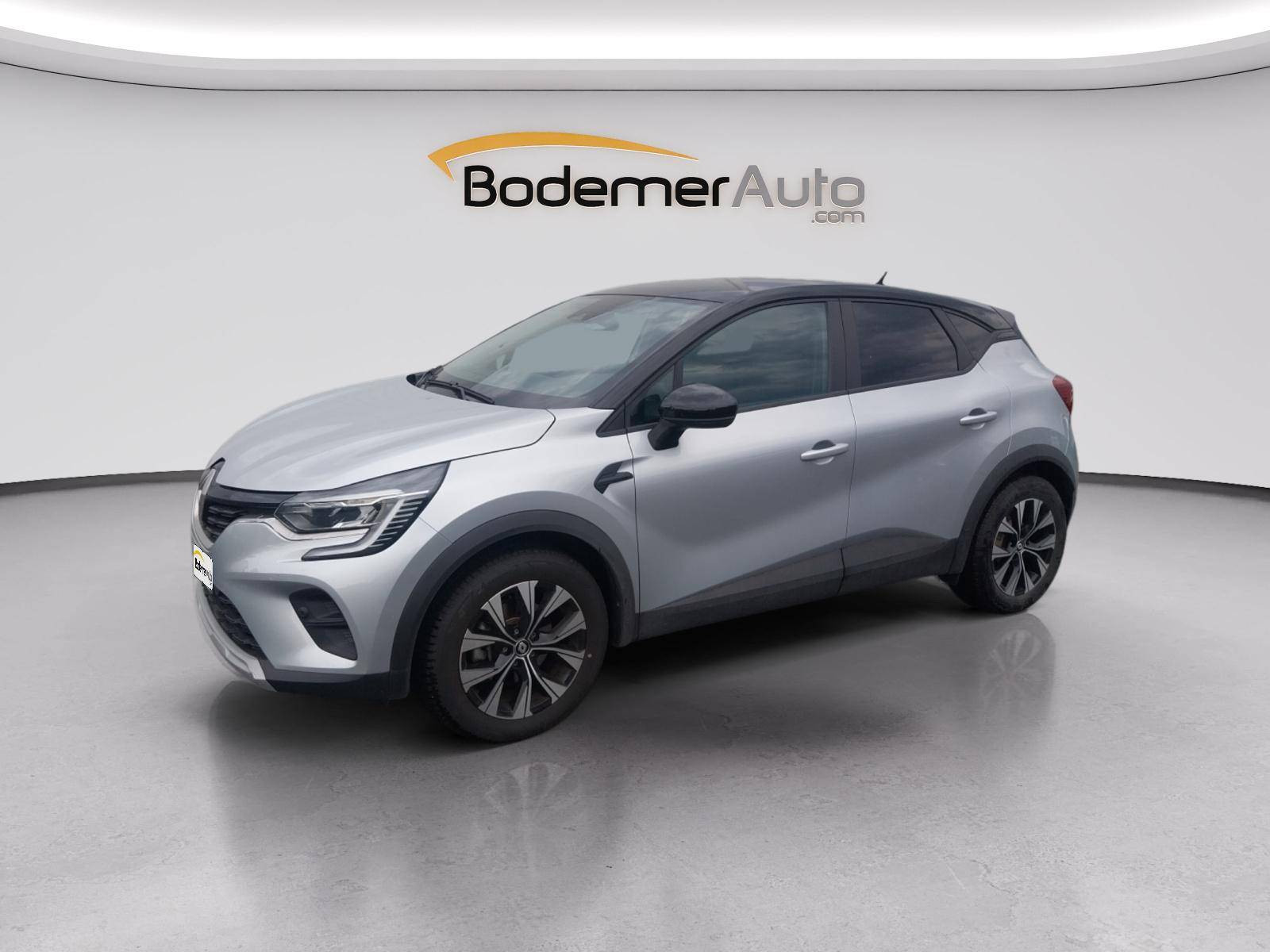 Renault Captur  E-Tech full hybrid 145 occasion de 2024 en vente à Concarneau