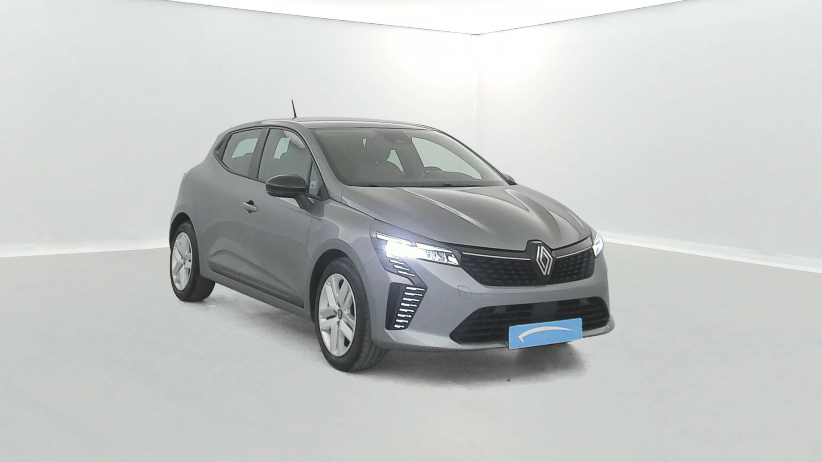 Vente en ligne Renault Clio 5 Clio TCe 90 au prix de 15 490 €