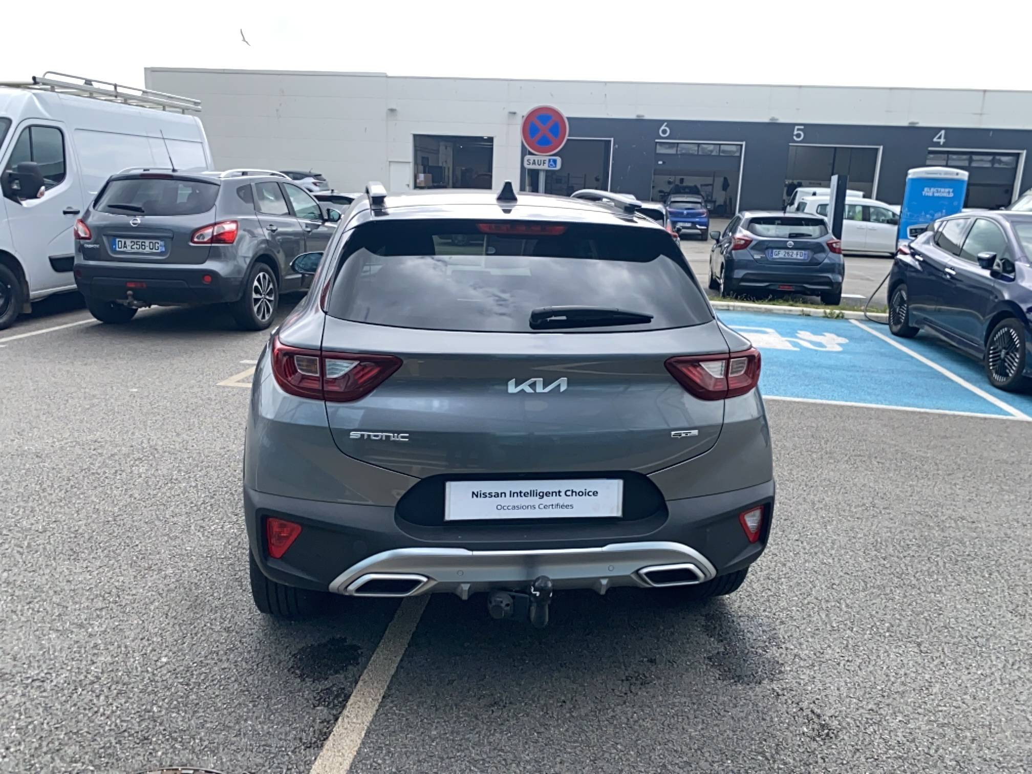 Vente en ligne Kia Stonic  1.0 T-GDi 100 ch DCT7 au prix de 19 490 €