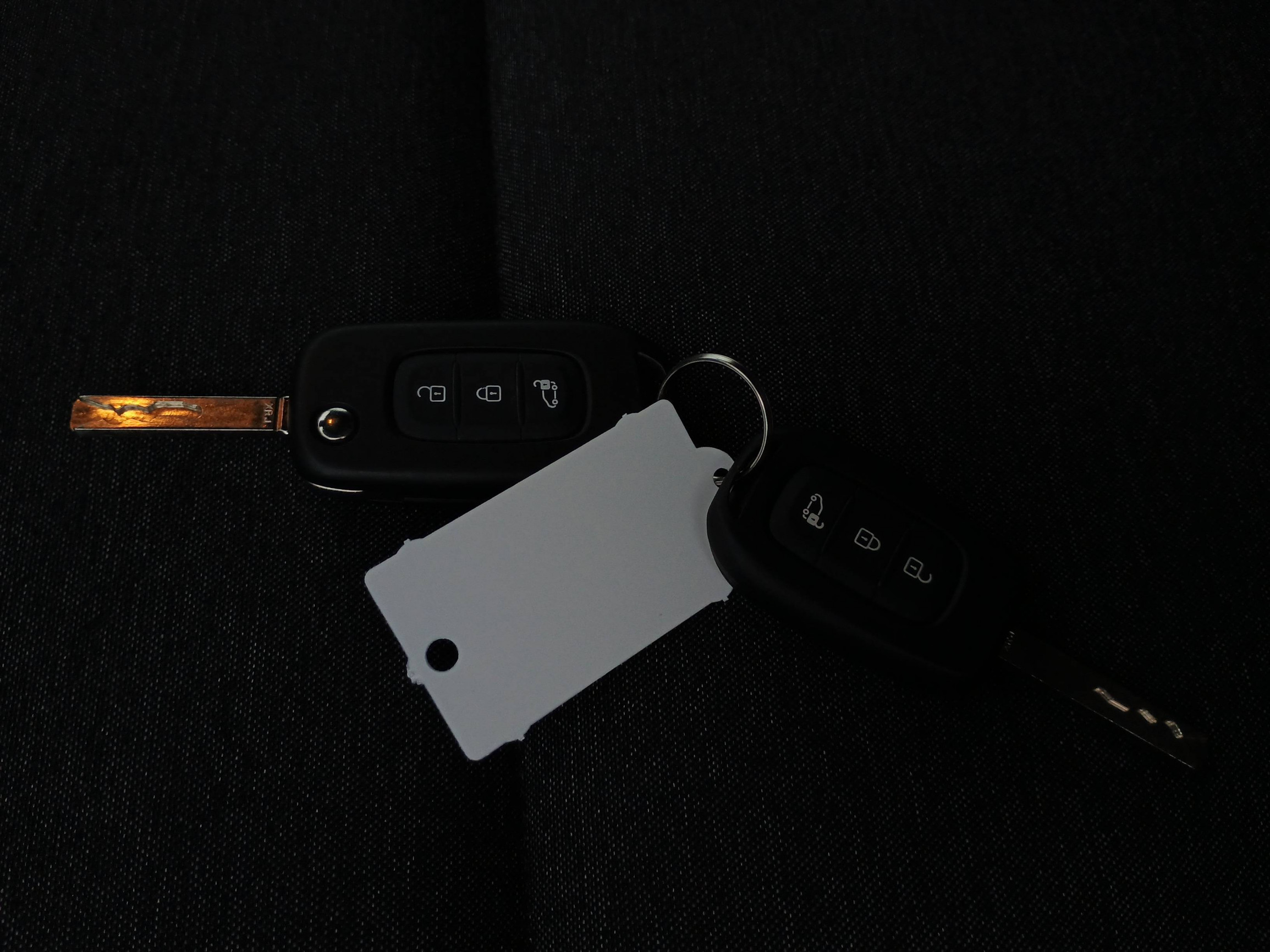 Vente en ligne Renault Master Fourgon MASTER FG BLUE DCI 150 L3H2 3T5 TR au prix de 33 990 €