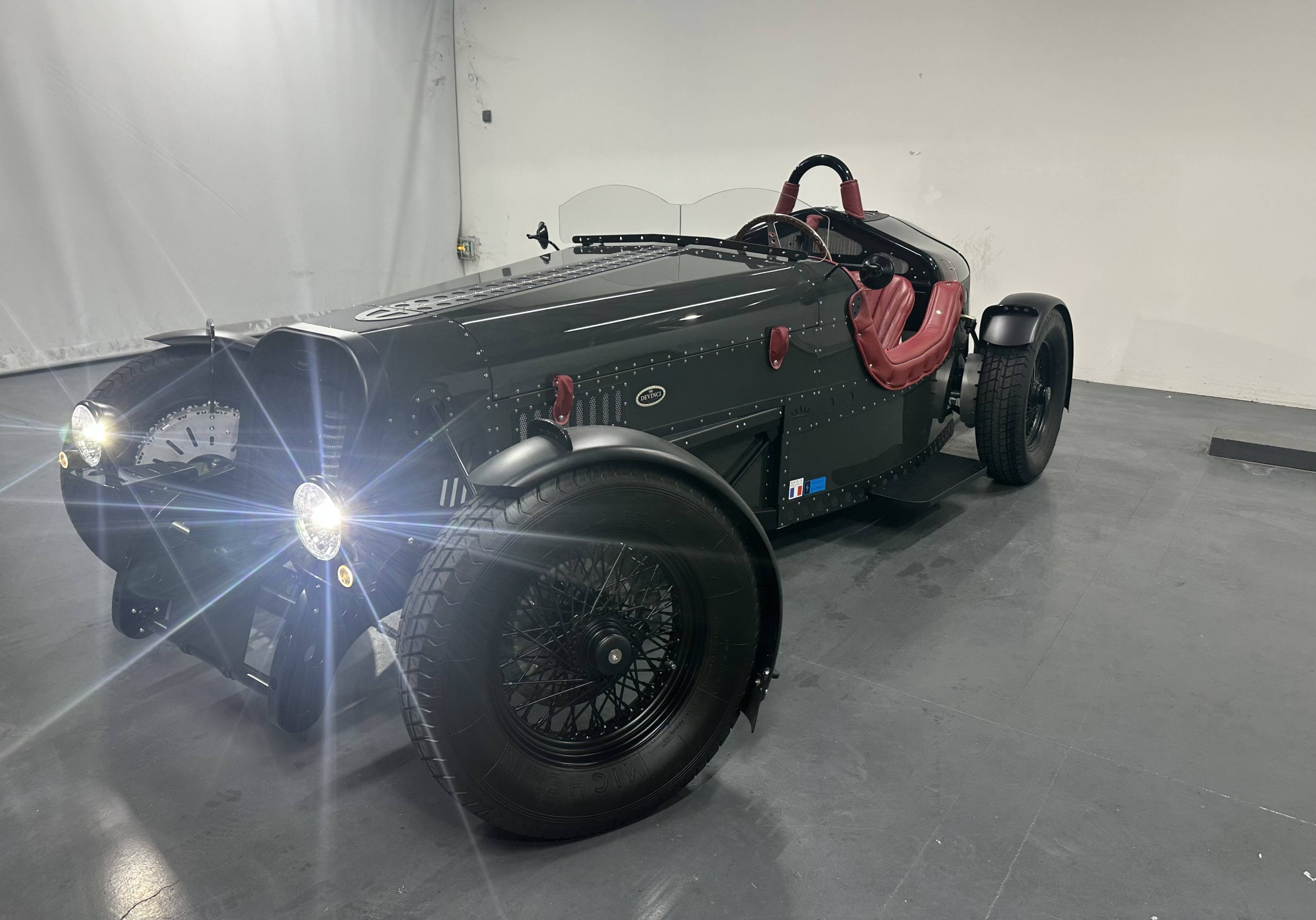 Vente en ligne DEVINCI BRIGITTE DB 721 de 2025 au prix de 0 €