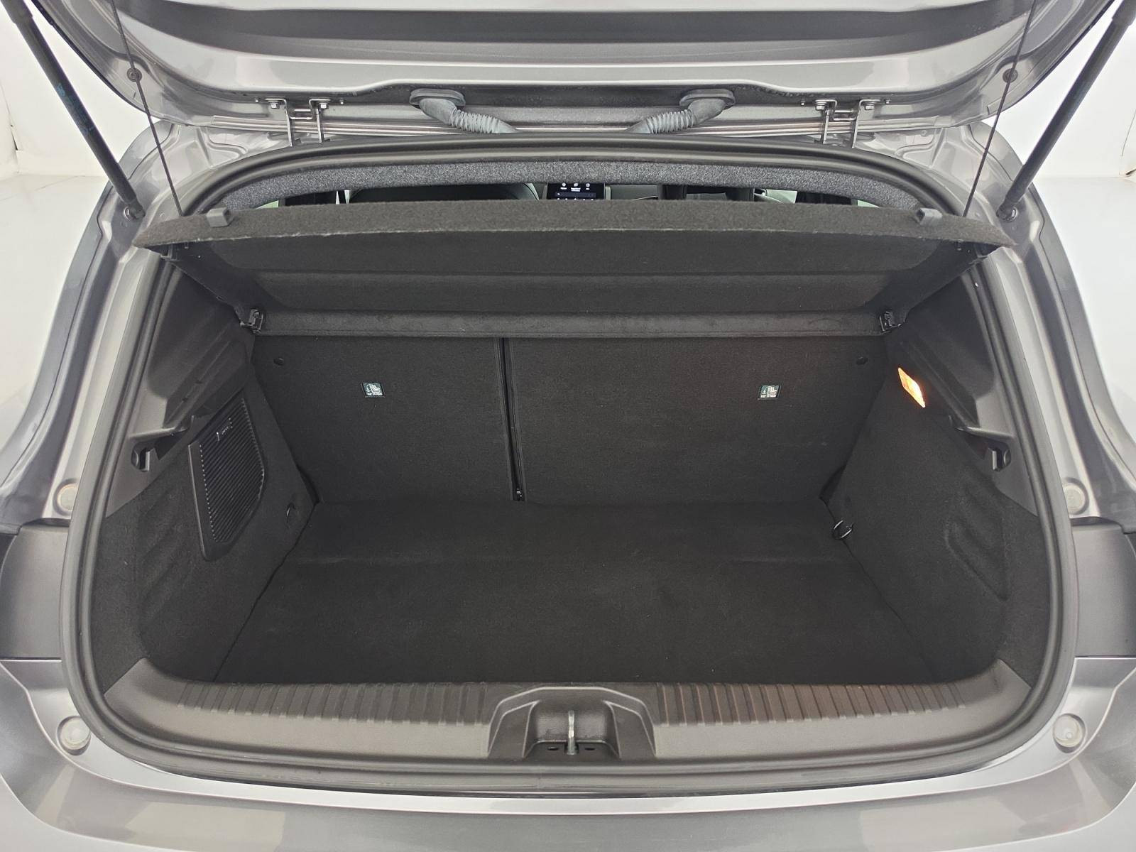Vente en ligne Renault Clio 5 Clio E-Tech full hybrid 145 ch GSR2 au prix de 21 390 €