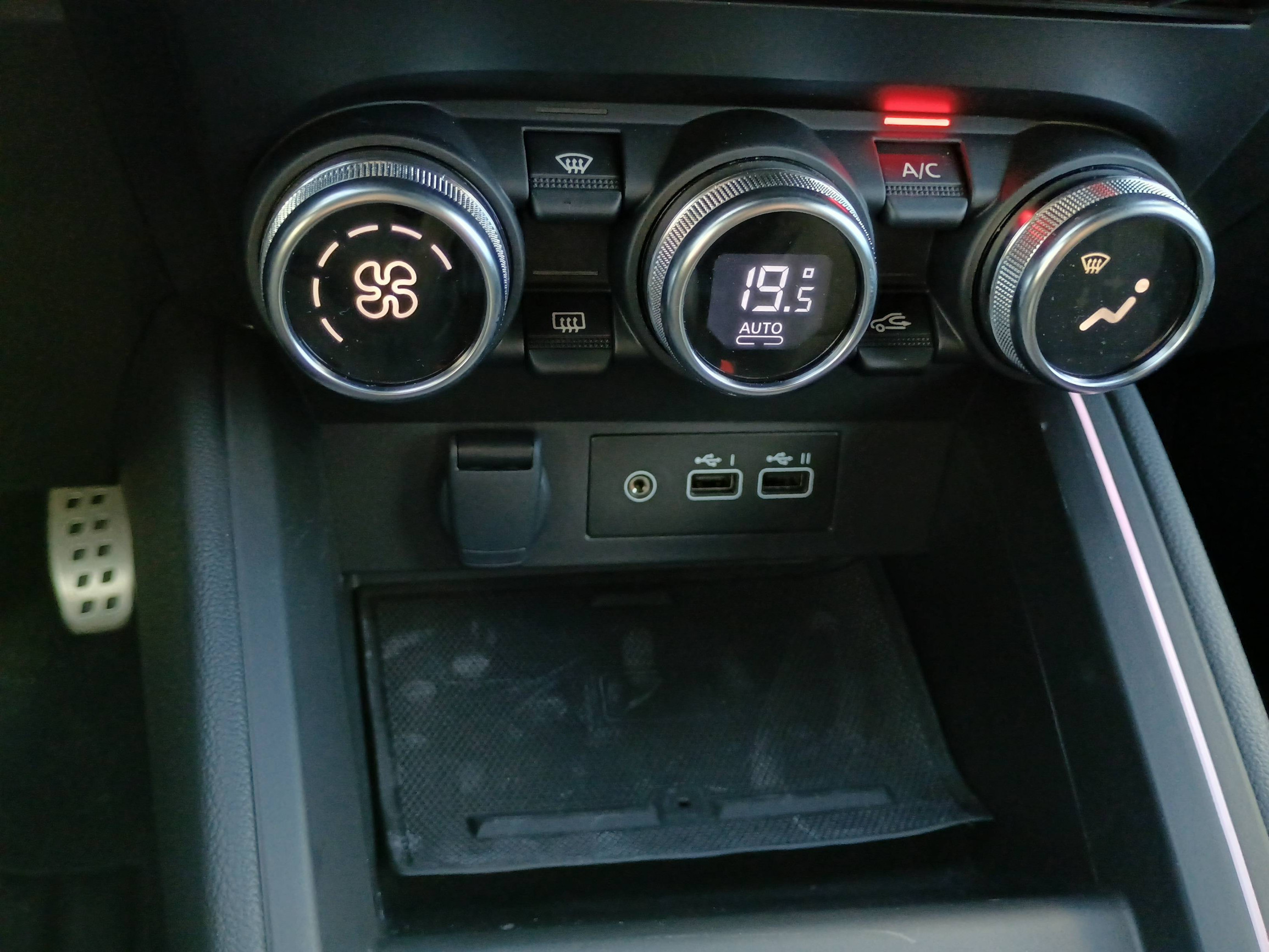 Vente en ligne Renault Clio 5 Clio E-Tech full hybrid 145 ch GSR2 au prix de 22 690 €