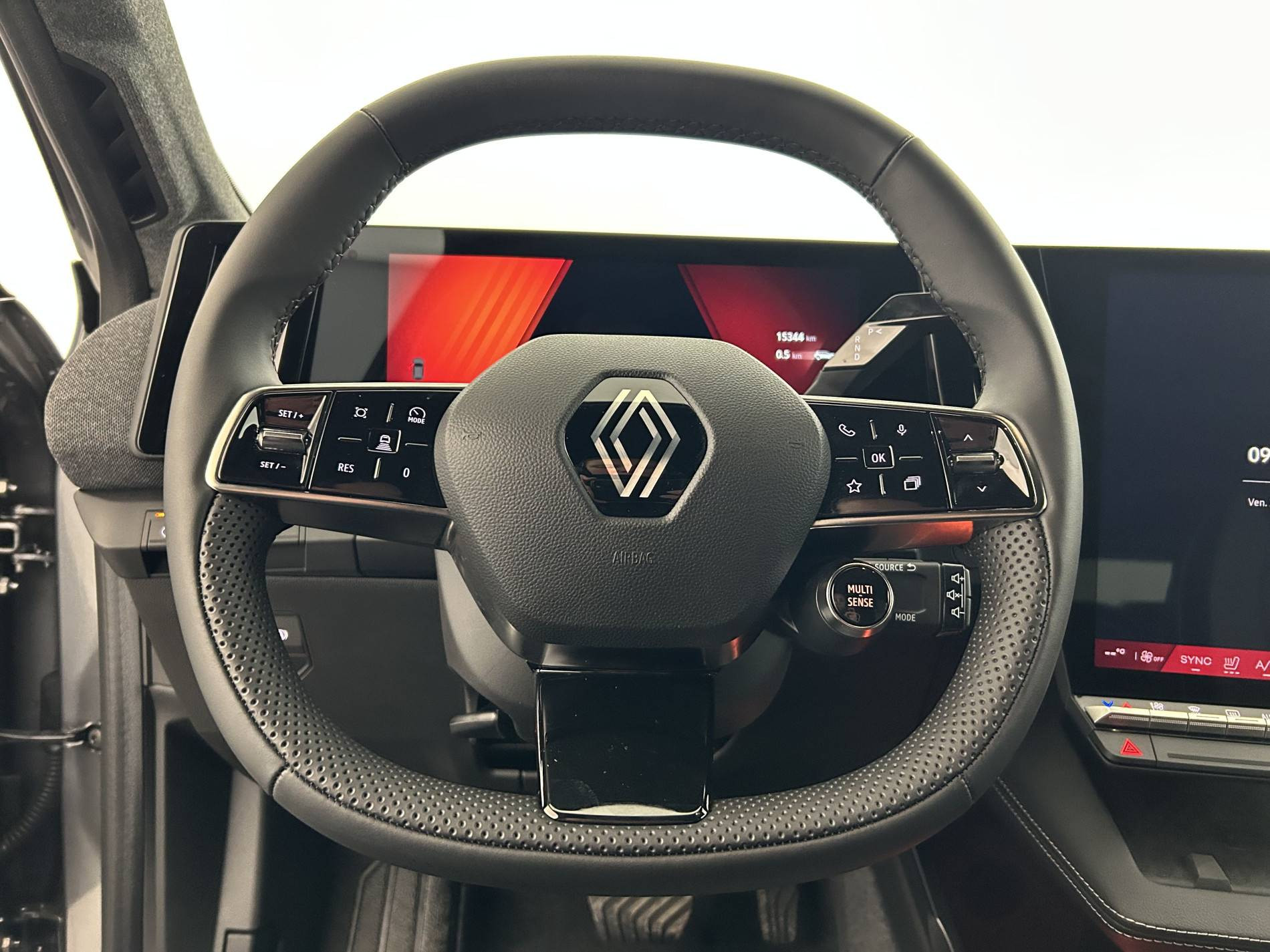 Vente en ligne Renault Scenic E-Tech  220 ch grande autonomie au prix de 37 990 €