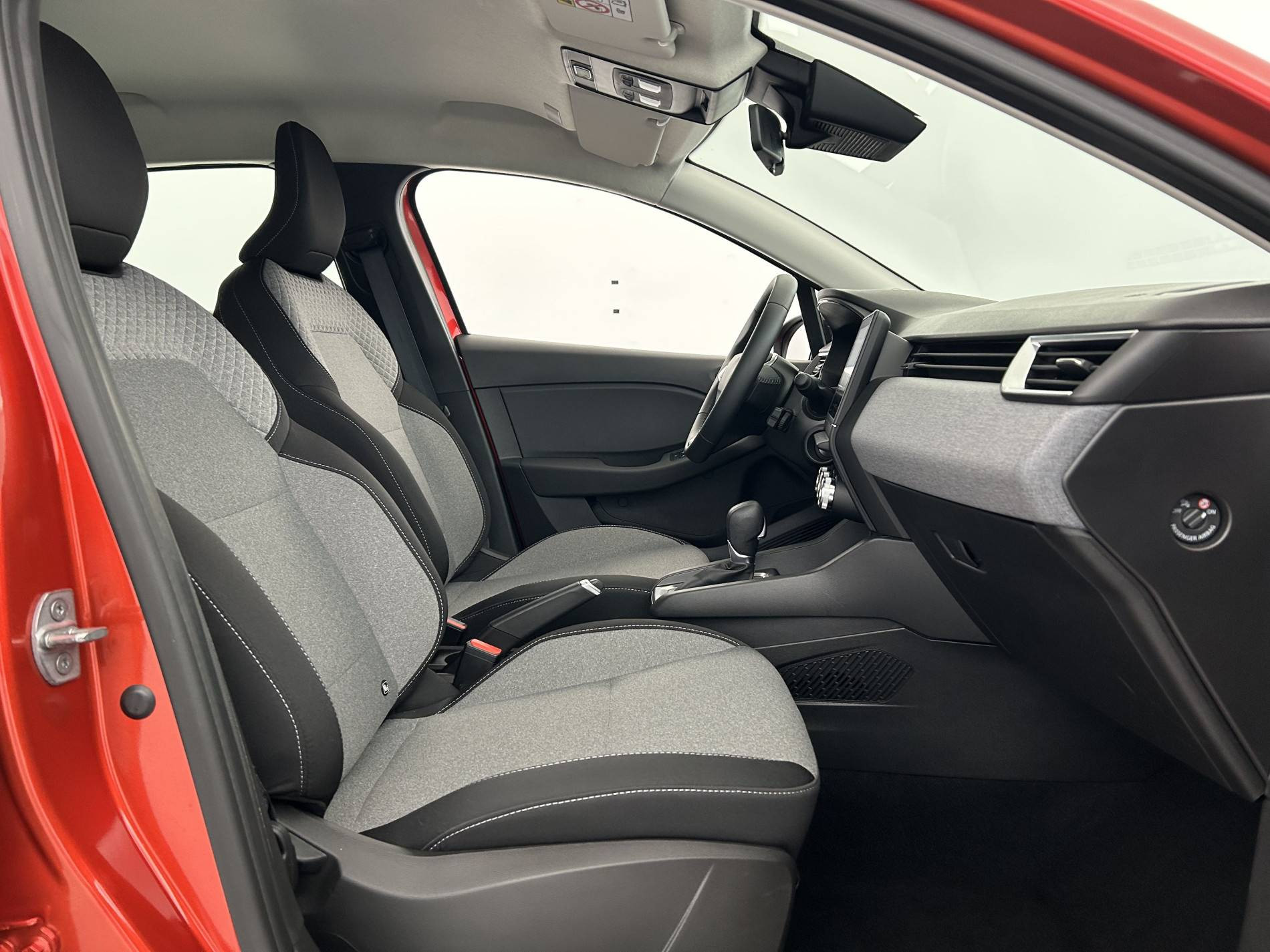 Vente en ligne Renault Clio 5 Clio E-Tech full hybrid 145 ch GSR2 au prix de 19 990 €