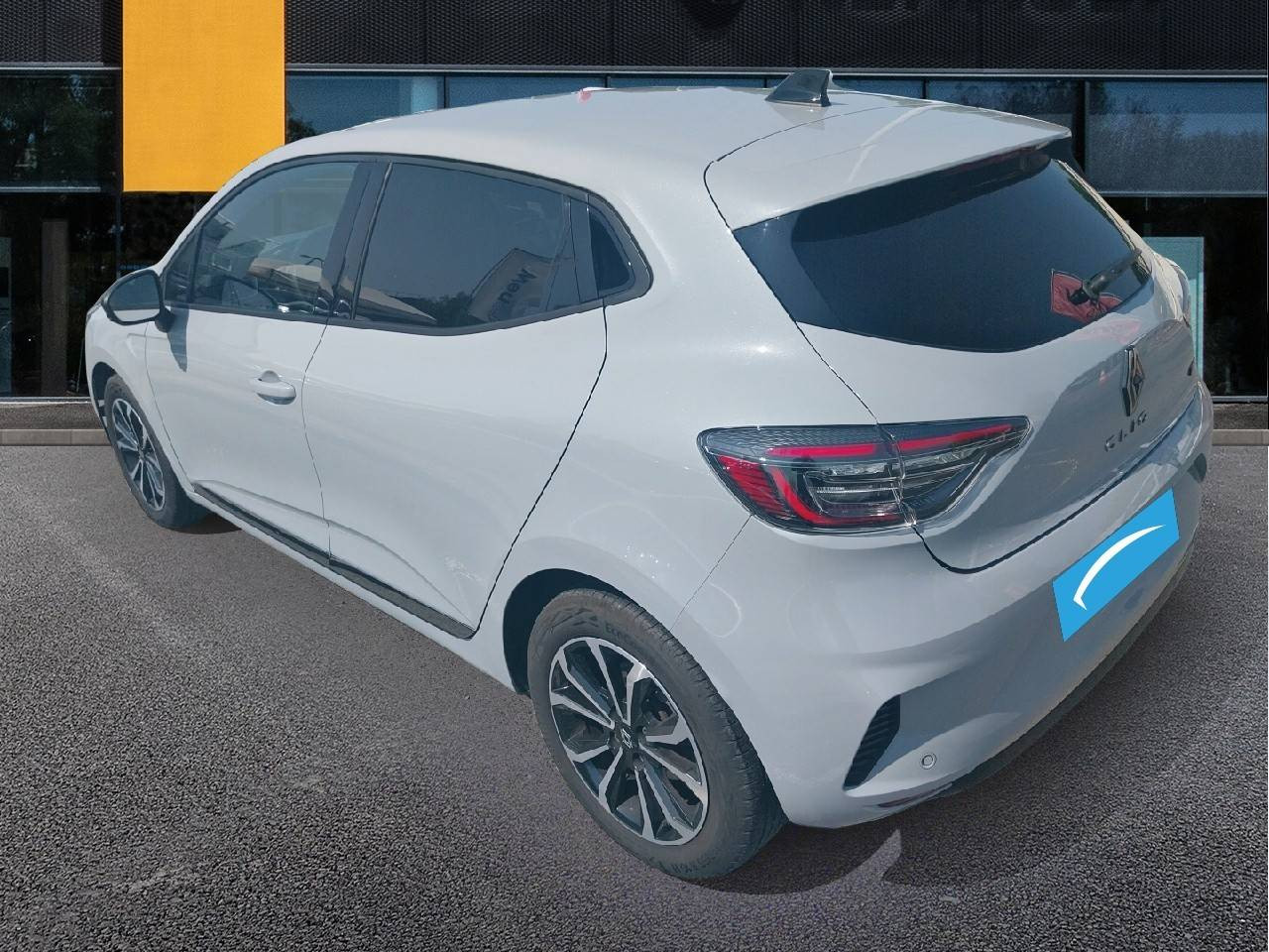 Vente en ligne Renault Clio 5 Clio E-Tech full hybrid 145 au prix de 16 990 €
