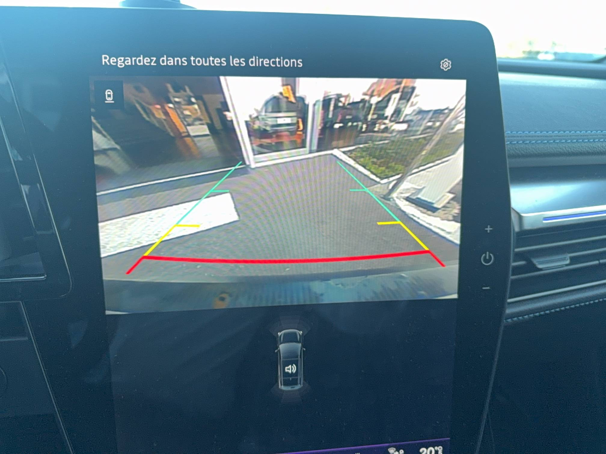 Vente en ligne Renault Scenic E-Tech Scenic E-Tech électrique 220 ch grande autonomie au prix de 37 890 €