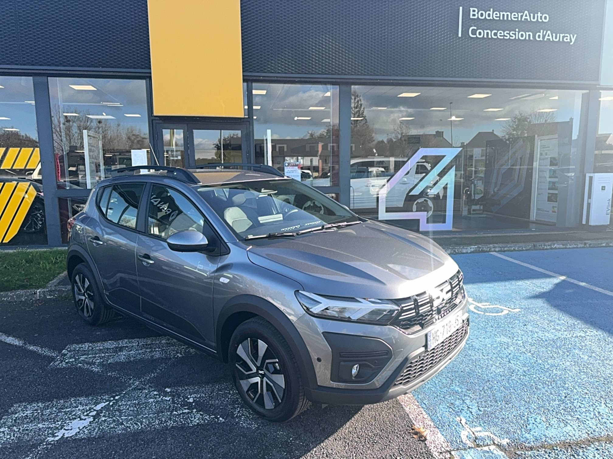 Dacia Sandero  ECO-G 100 GSR2 occasion de 2025 en vente à Auray