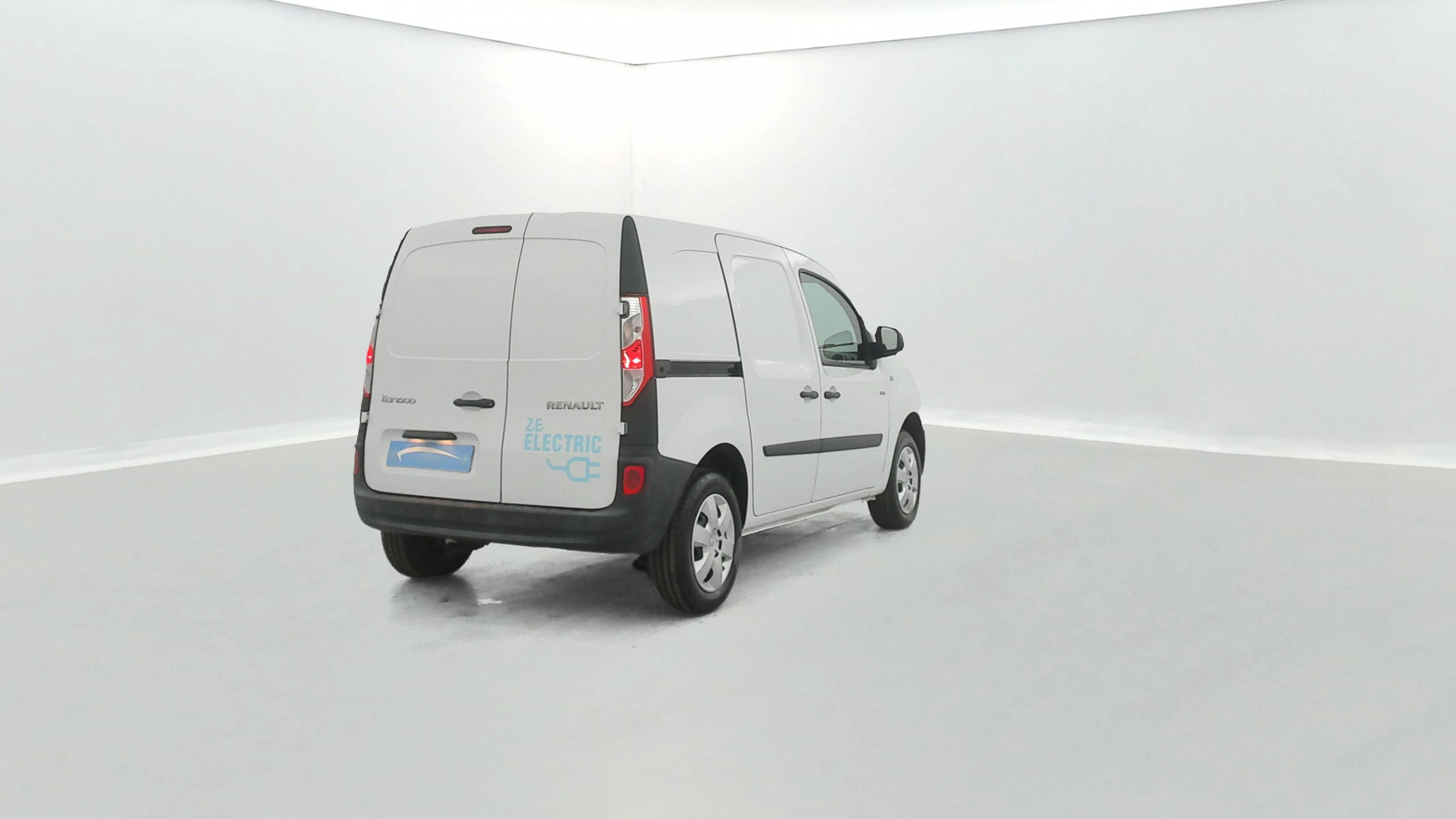 Vente en ligne Renault Kangoo Electrique KANGOO Z.E. 33 au prix de 11 990 €