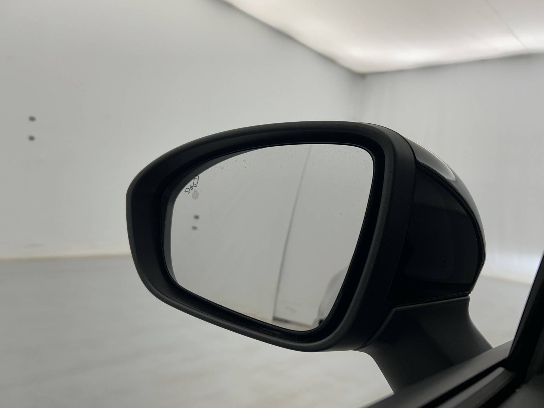 Vente en ligne Renault Clio 5 Clio E-Tech hybride 145 au prix de 19 609 €