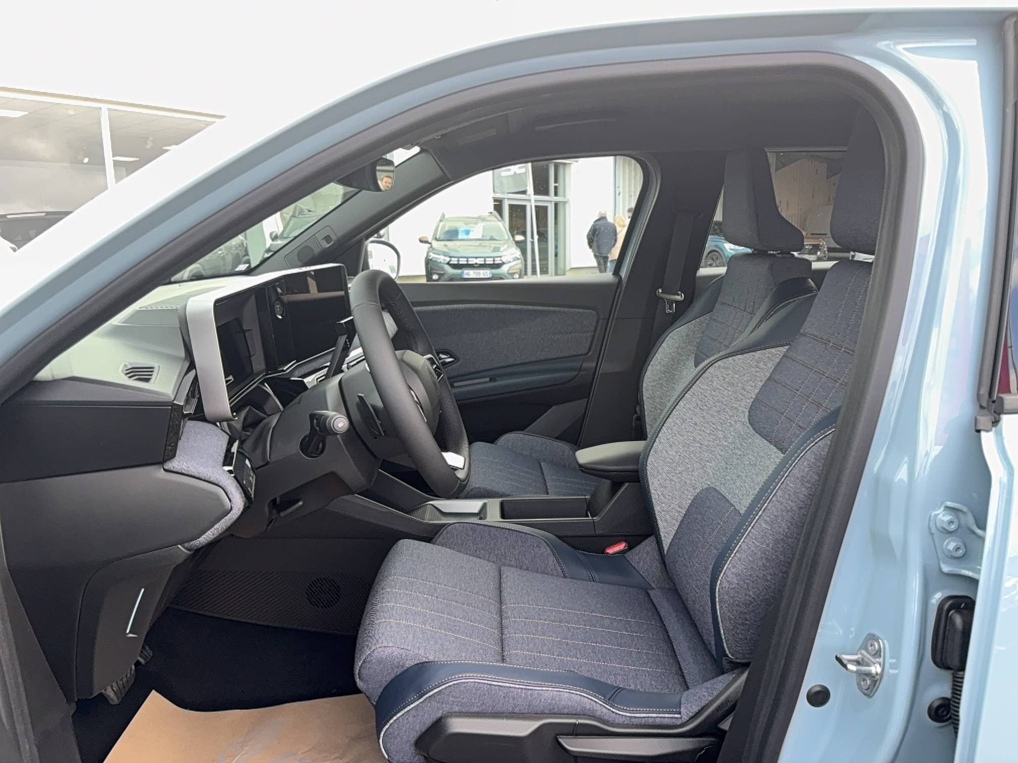 Vente en ligne Renault R4 E-Tech  150 ch autonomie confort au prix de 30 990 €