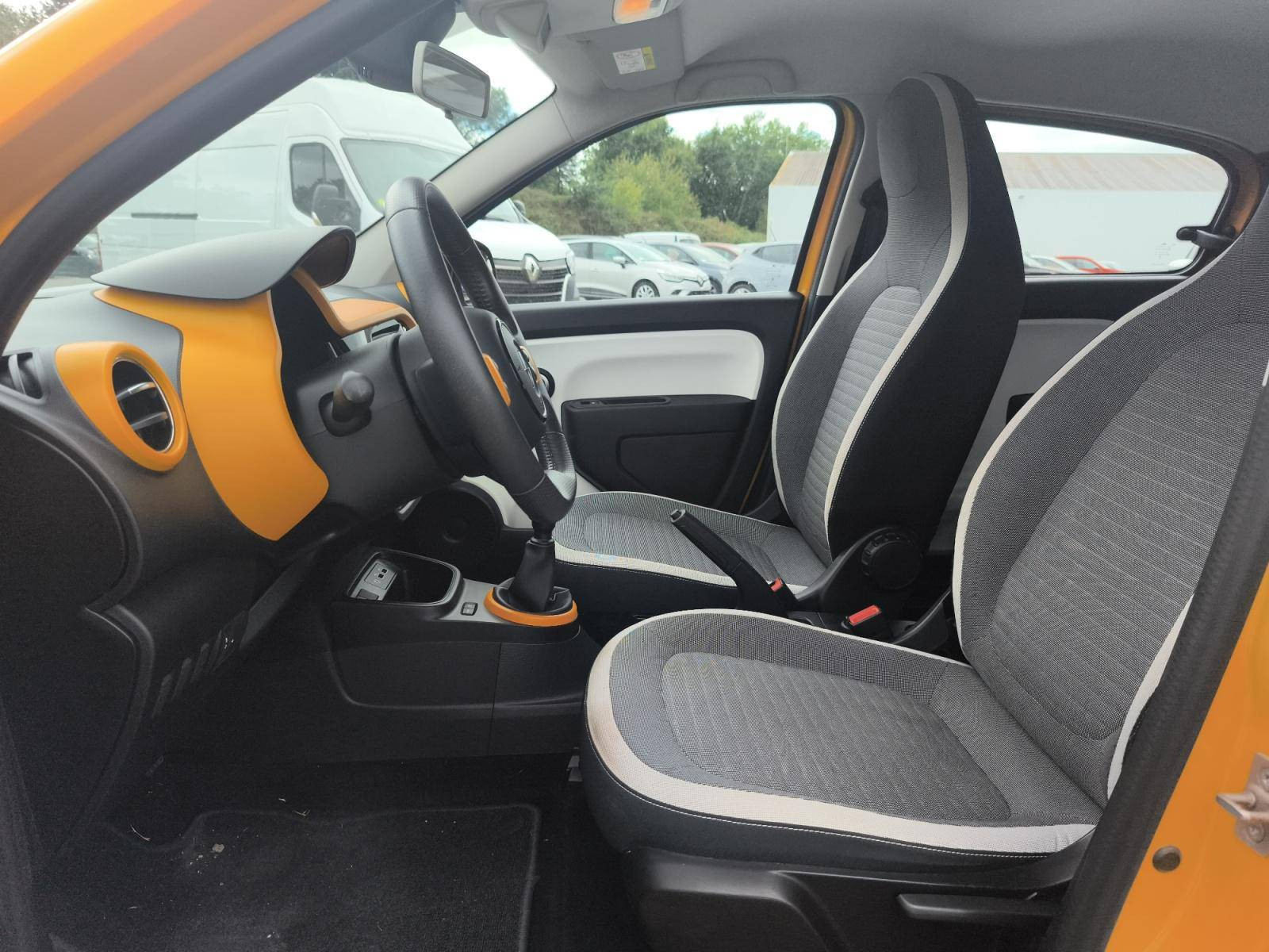 Vente en ligne Renault Twingo 3  SCe 65 au prix de 12 590 €
