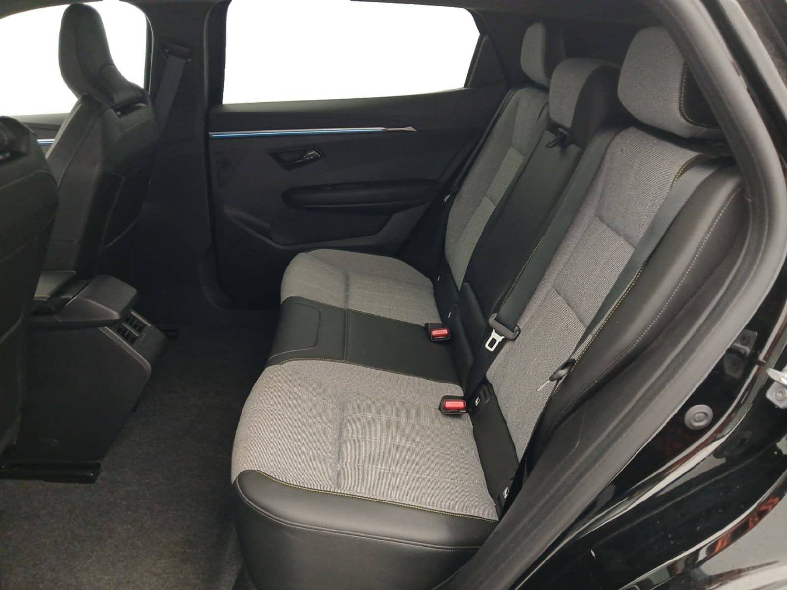 Vente en ligne Renault Scenic E-Tech Scenic E-Tech électrique 220 ch grande autonomie au prix de 37 990 €