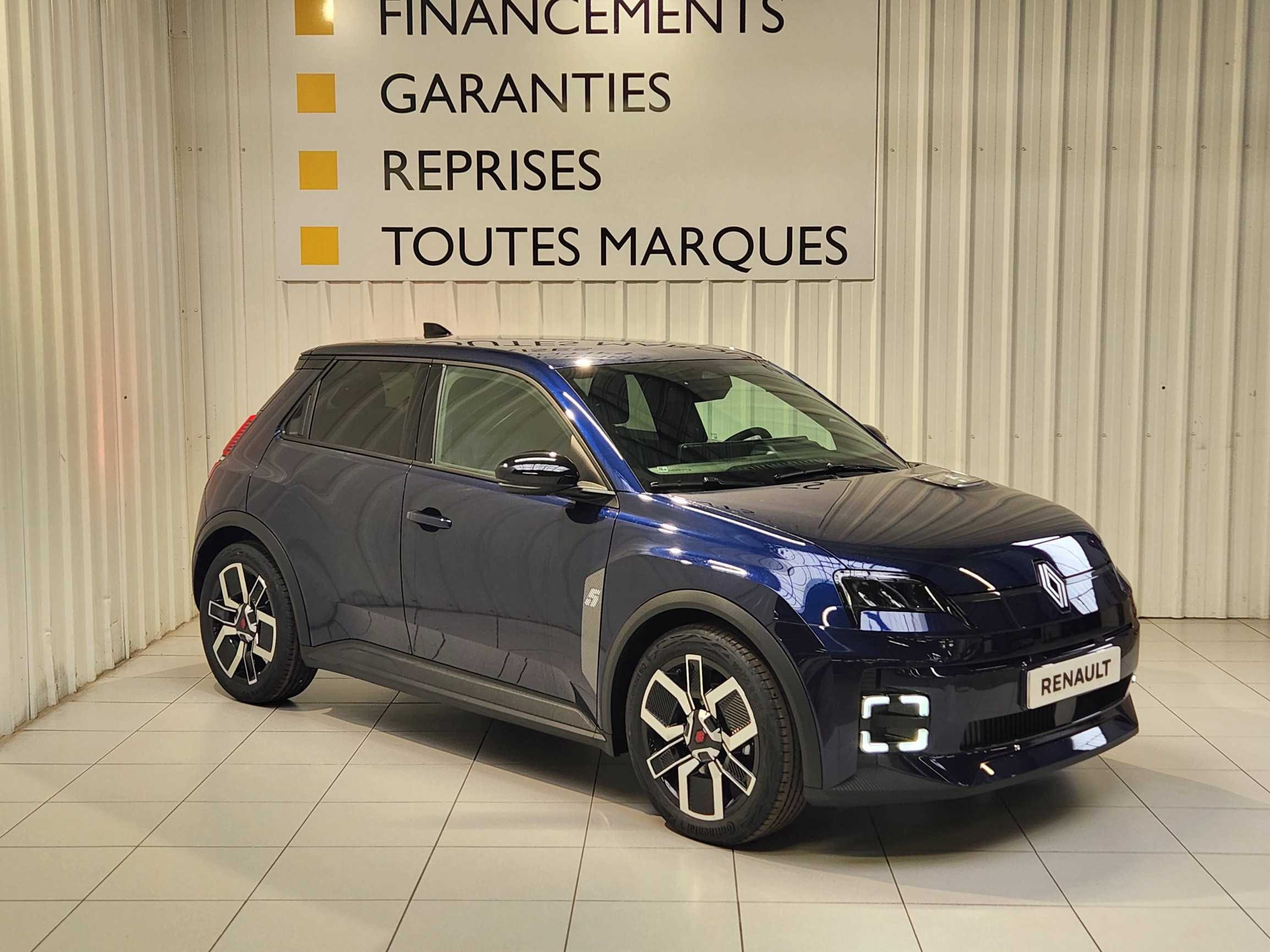 Vente en ligne Renault R5 E-Tech  150 ch autonomie confort au prix de 32 890 €