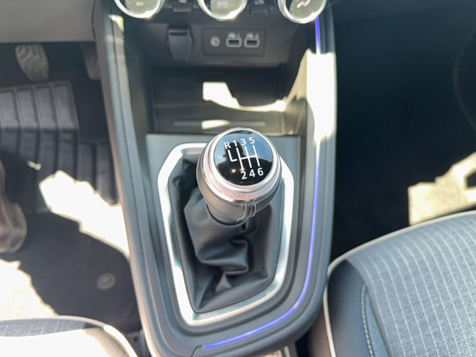 Vente en ligne Renault Clio 5 Clio TCe 90 au prix de 15 990 €