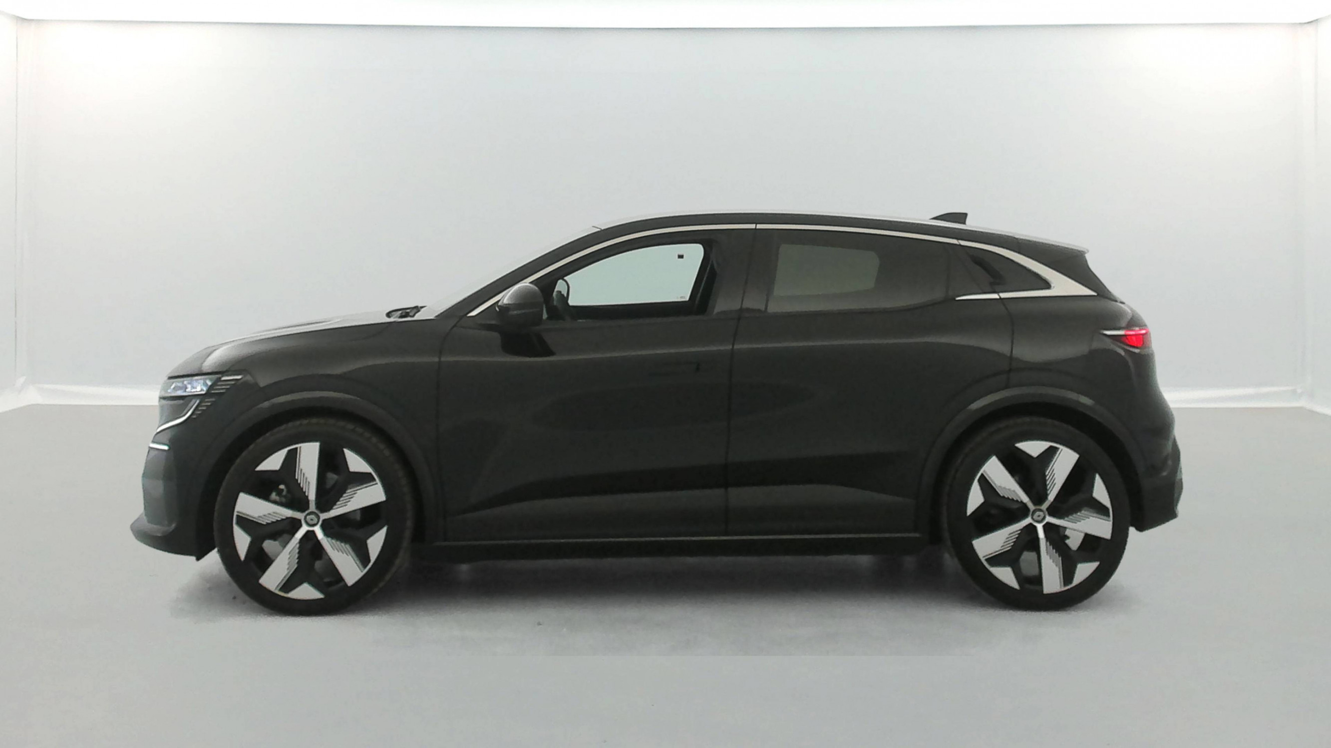 Vente en ligne Renault Megane E-Tech  EV60 220 ch optimum charge au prix de 27 490 €