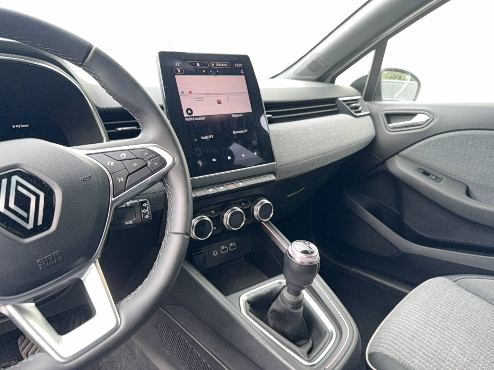 Vente en ligne Renault Clio 5 Clio TCe 90 au prix de 16 390 €