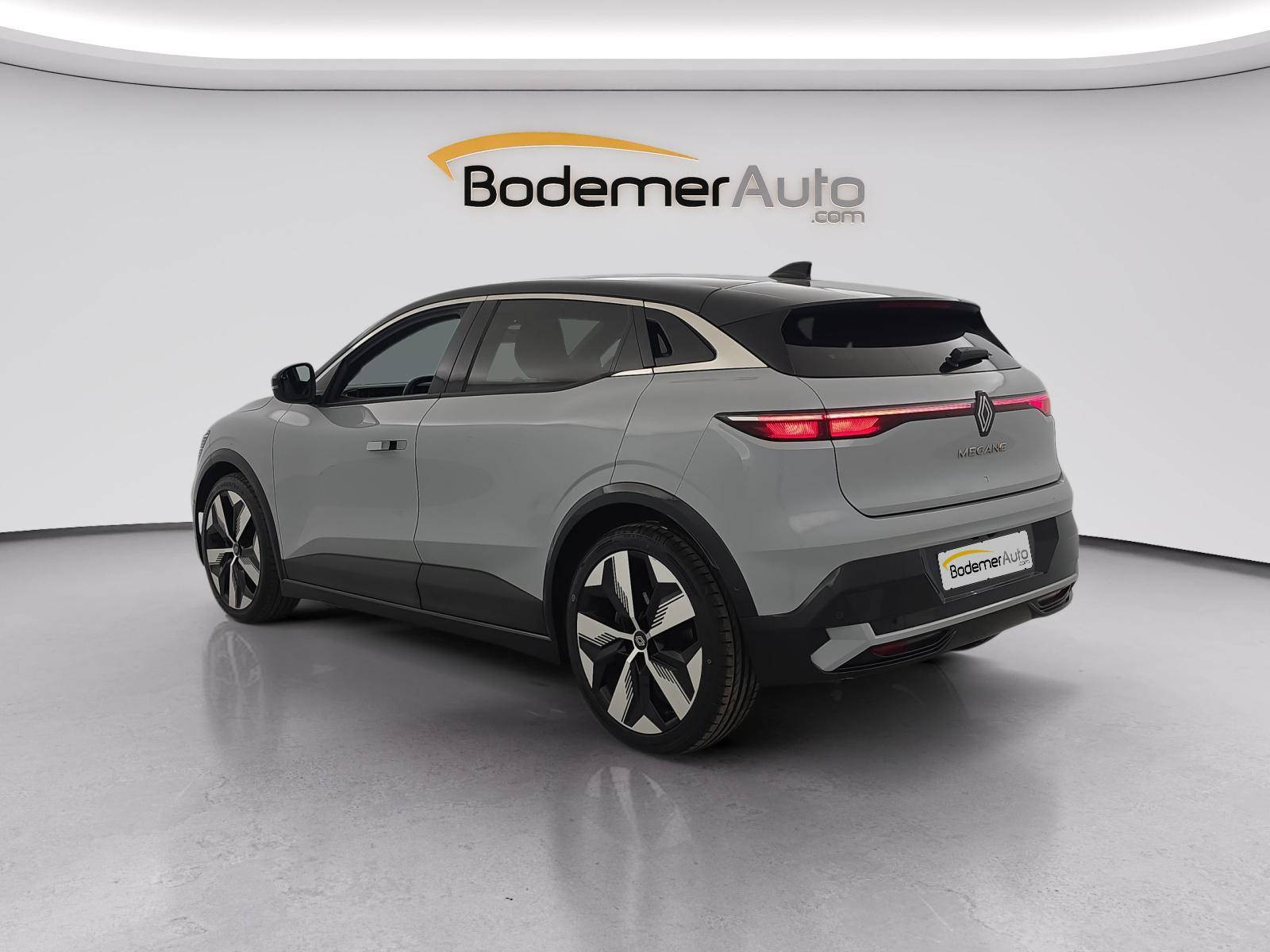 Vente en ligne Renault Megane E-Tech  EV60 220 ch super charge au prix de 28 900 €