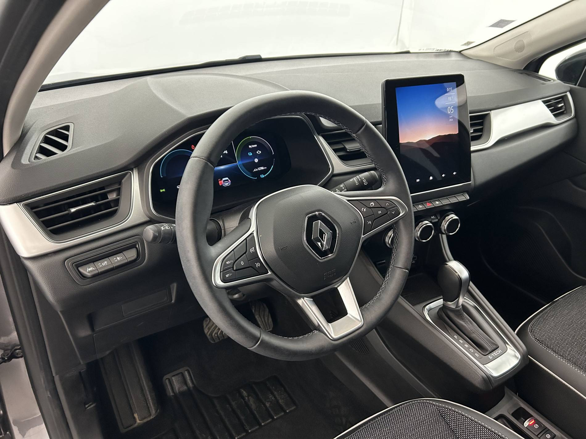 Vente en ligne Renault Captur  E-Tech full hybrid 145 au prix de 20 490 €