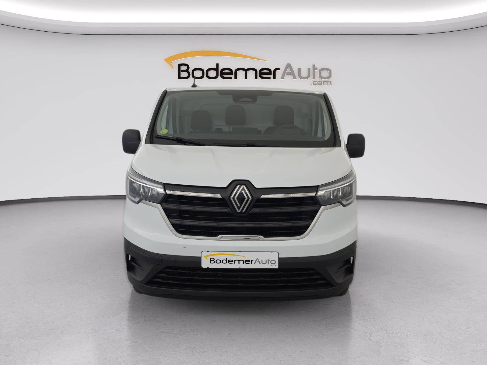 Vente en ligne Renault Trafic 3 Fourgon TRAFIC FG BLUE DCI 150 L1H1 2T8 GSR2 au prix de 23 940 €