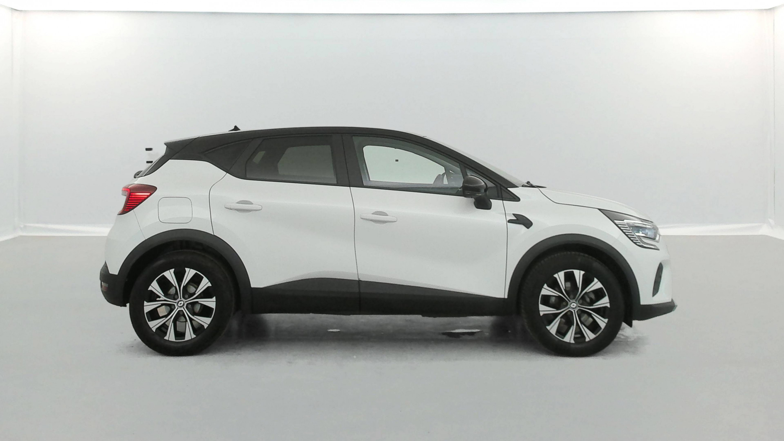 Vente en ligne Renault Captur  E-Tech full hybrid 145 au prix de 19 790 €