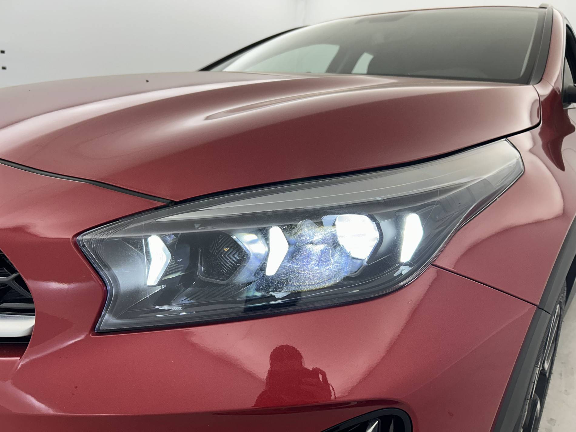 Vente en ligne Kia XCeed  1.6 CRDi 136 ch ISG MHEV DCT7 au prix de 22 480 €